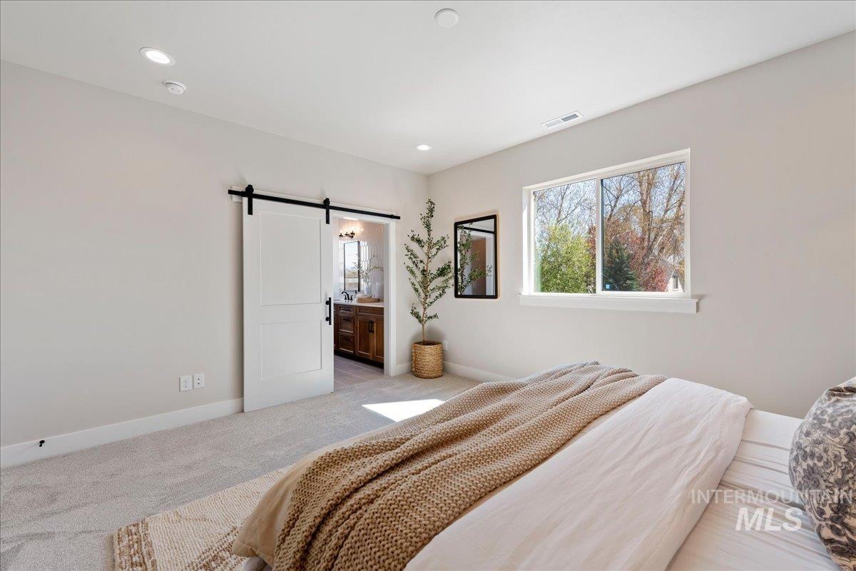6048 W Malbar St. Property Photo 14