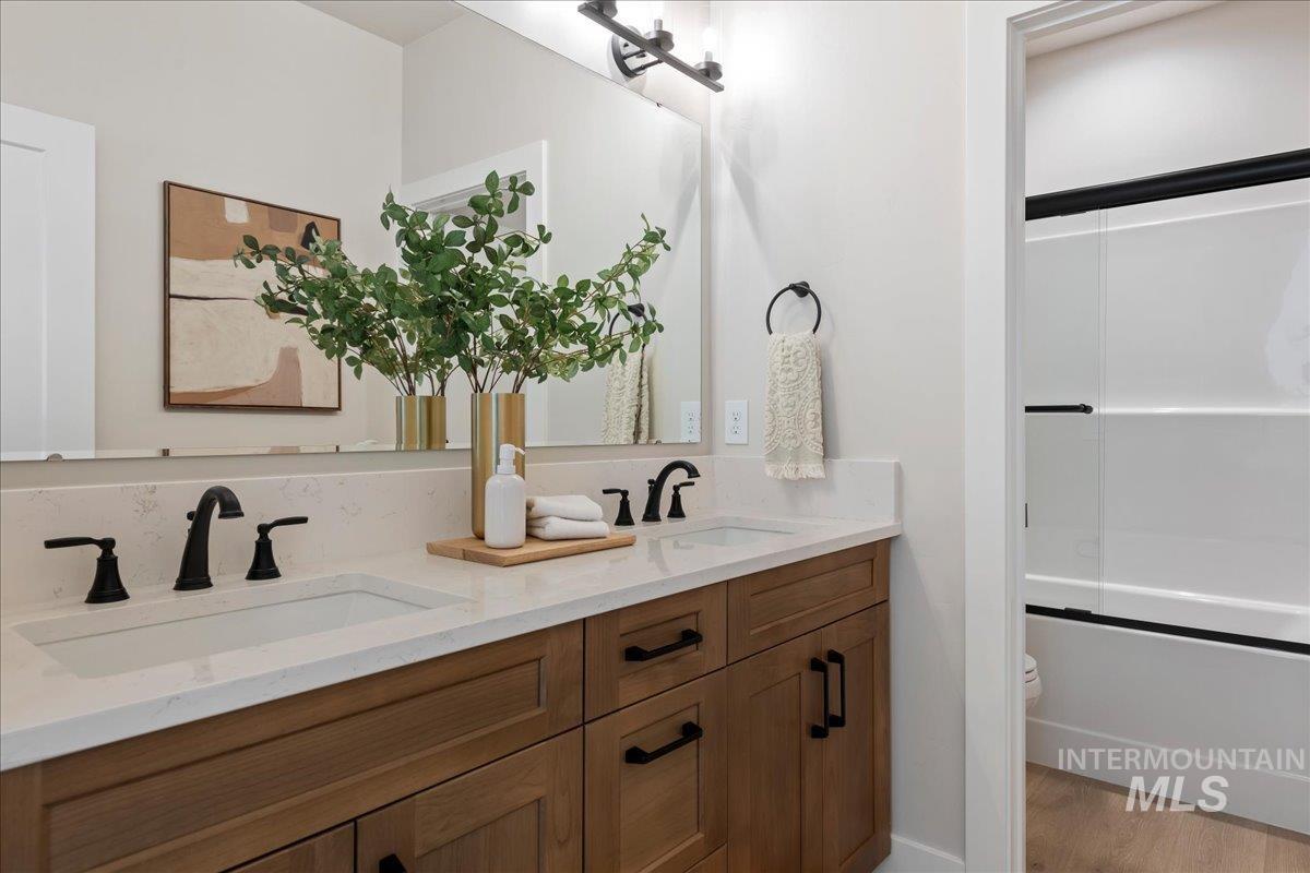 6048 W Malbar St. Property Photo 24