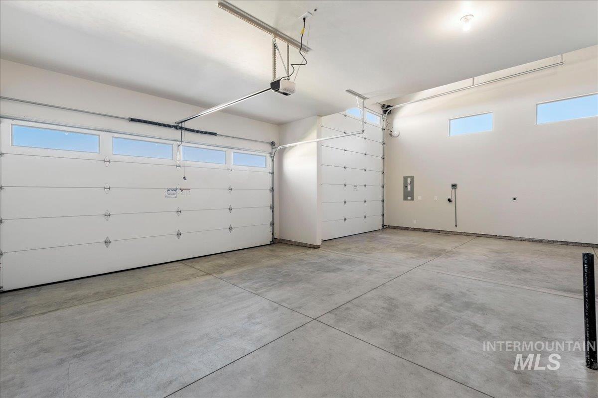 6048 W Malbar St. Property Photo 29