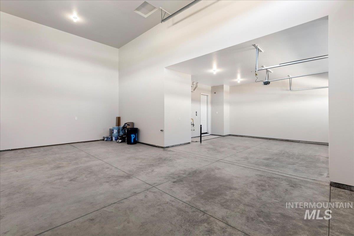 6048 W Malbar St. Property Photo 30