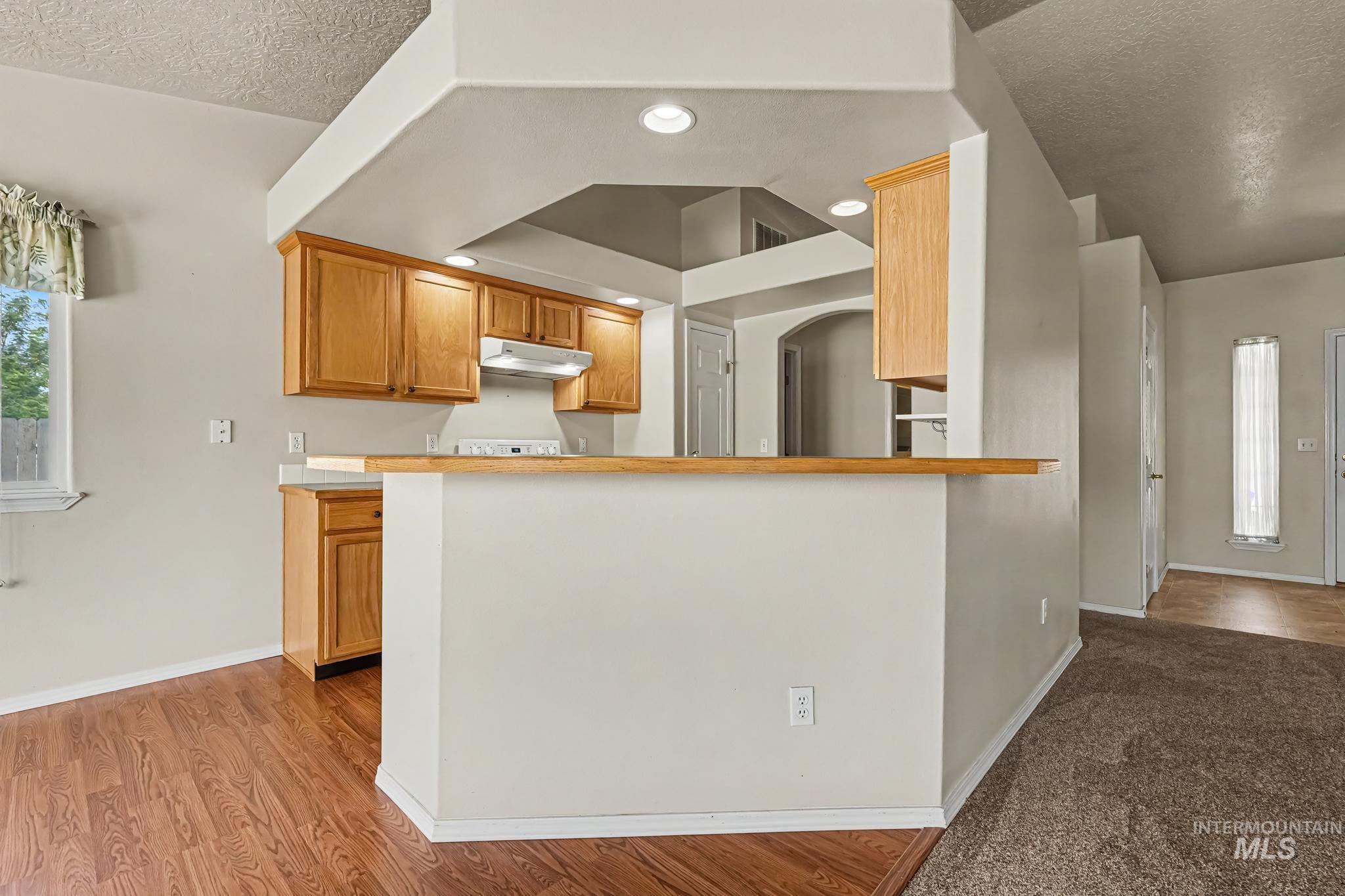 11938 Emerson St Property Photo 12