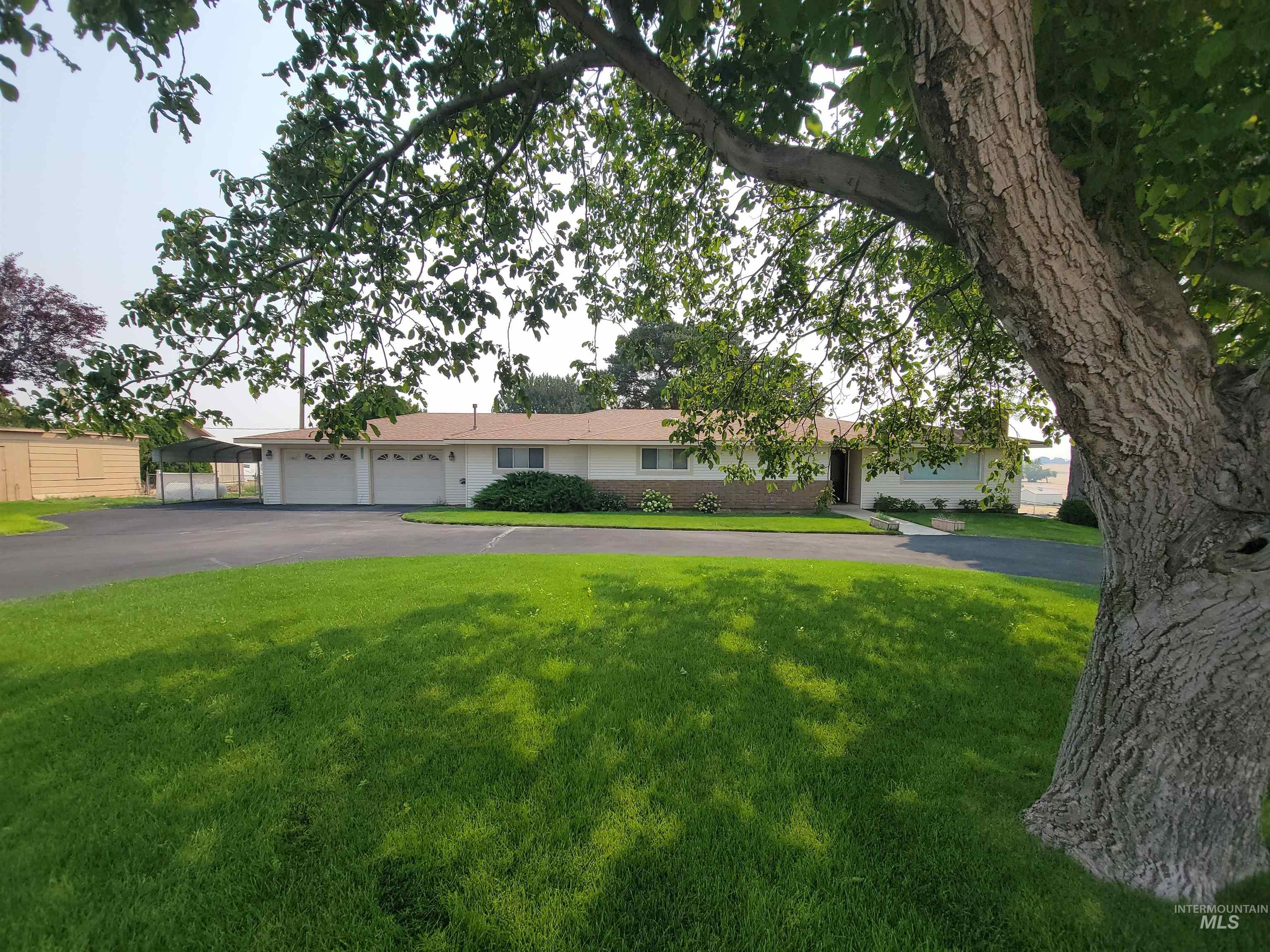 16658 Sage Acres Ln Property Photo 1
