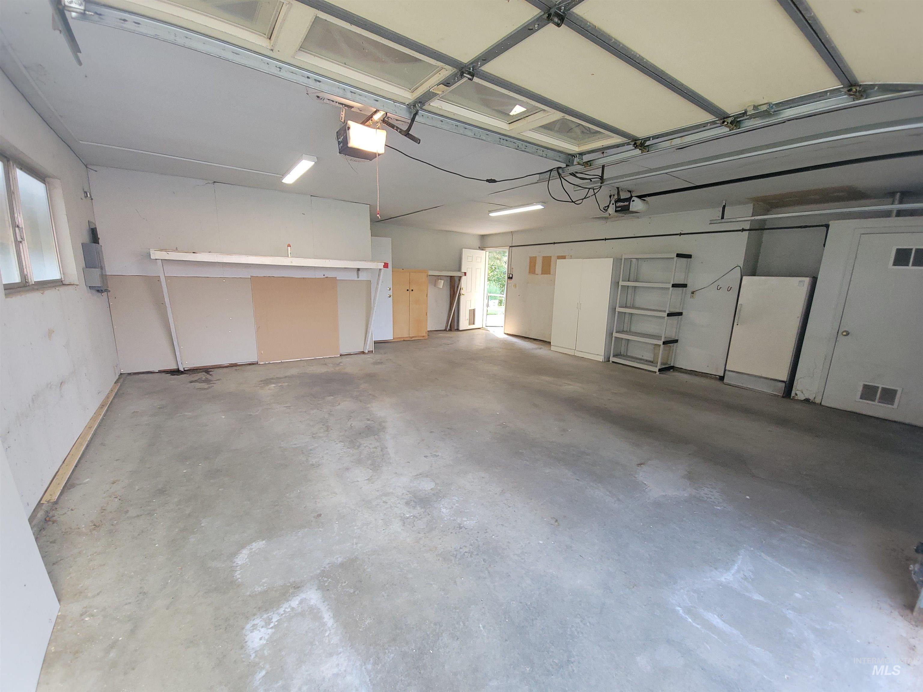 16658 Sage Acres Ln Property Photo 36