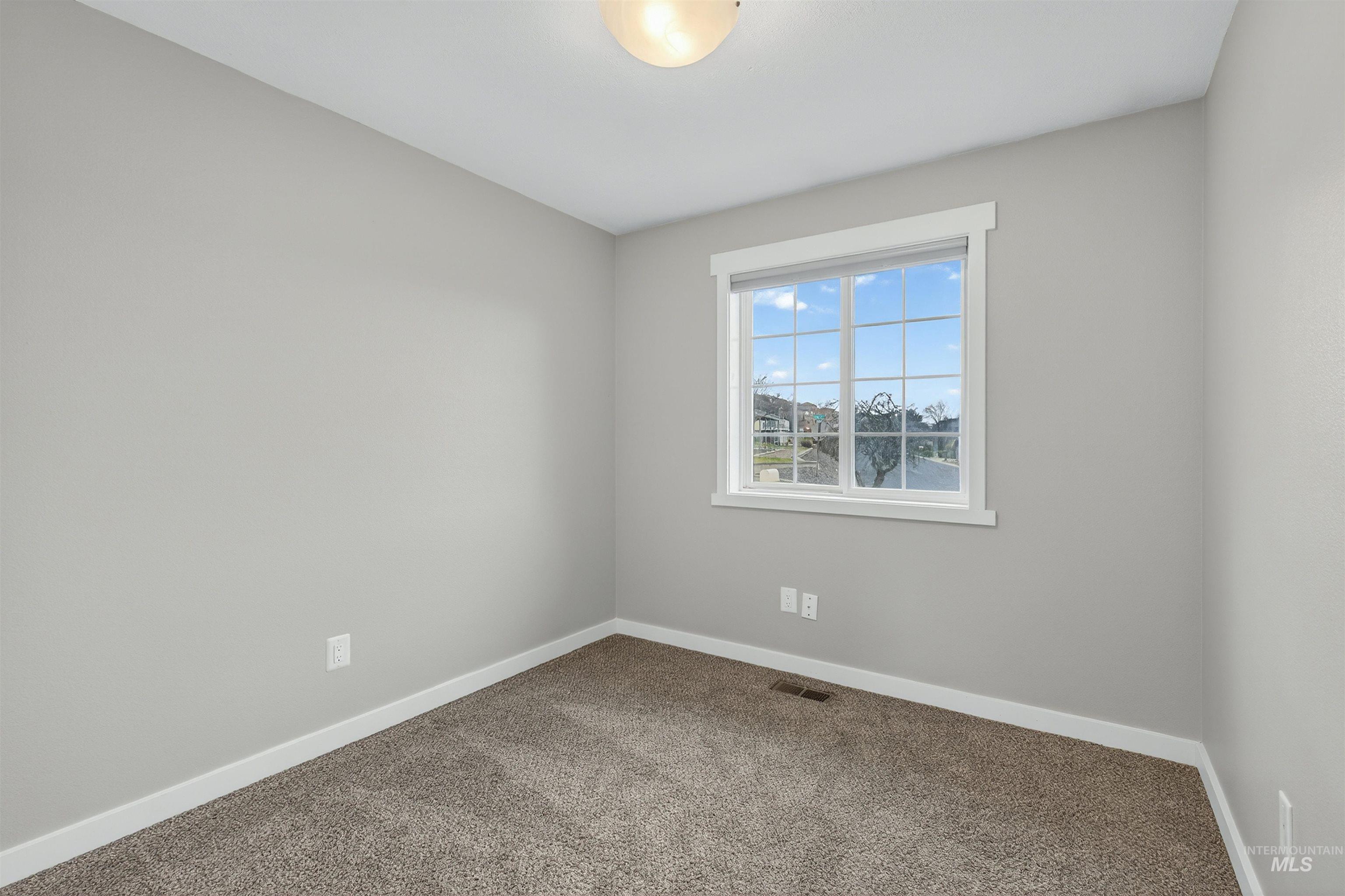 2901 Knollcrest Drive Property Photo 25