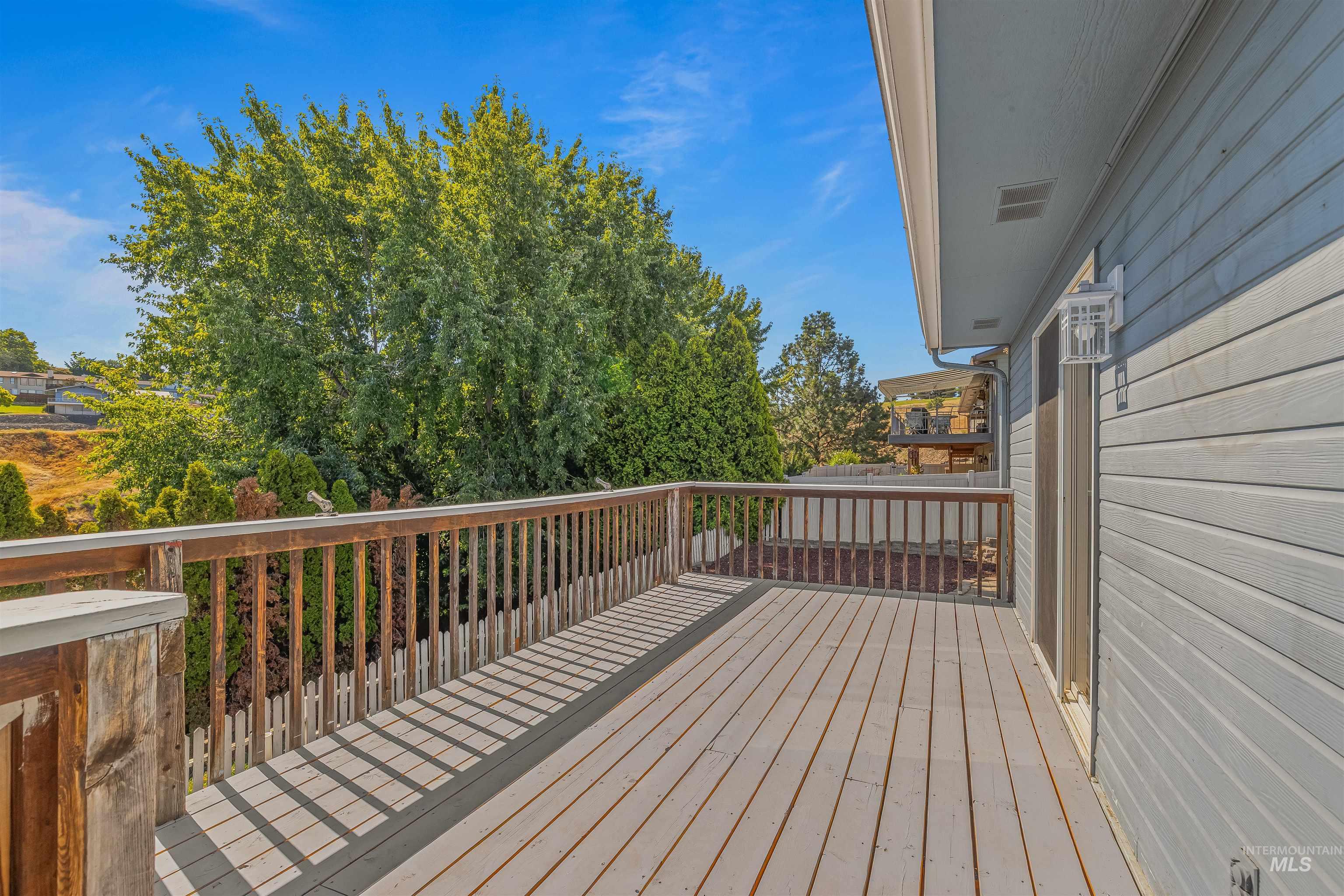 2901 Knollcrest Drive Property Photo 38