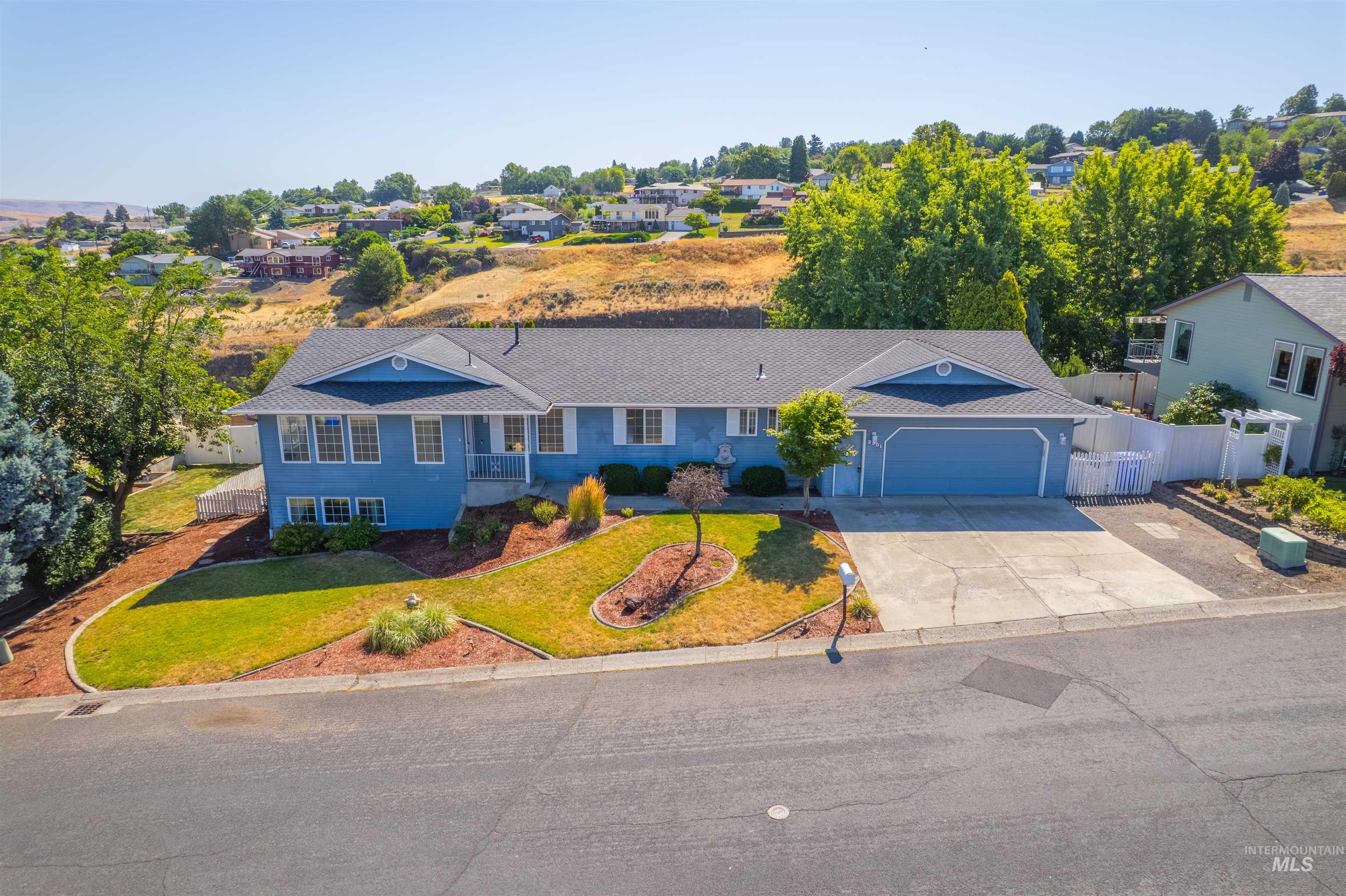 2901 Knollcrest Drive Property Photo 44