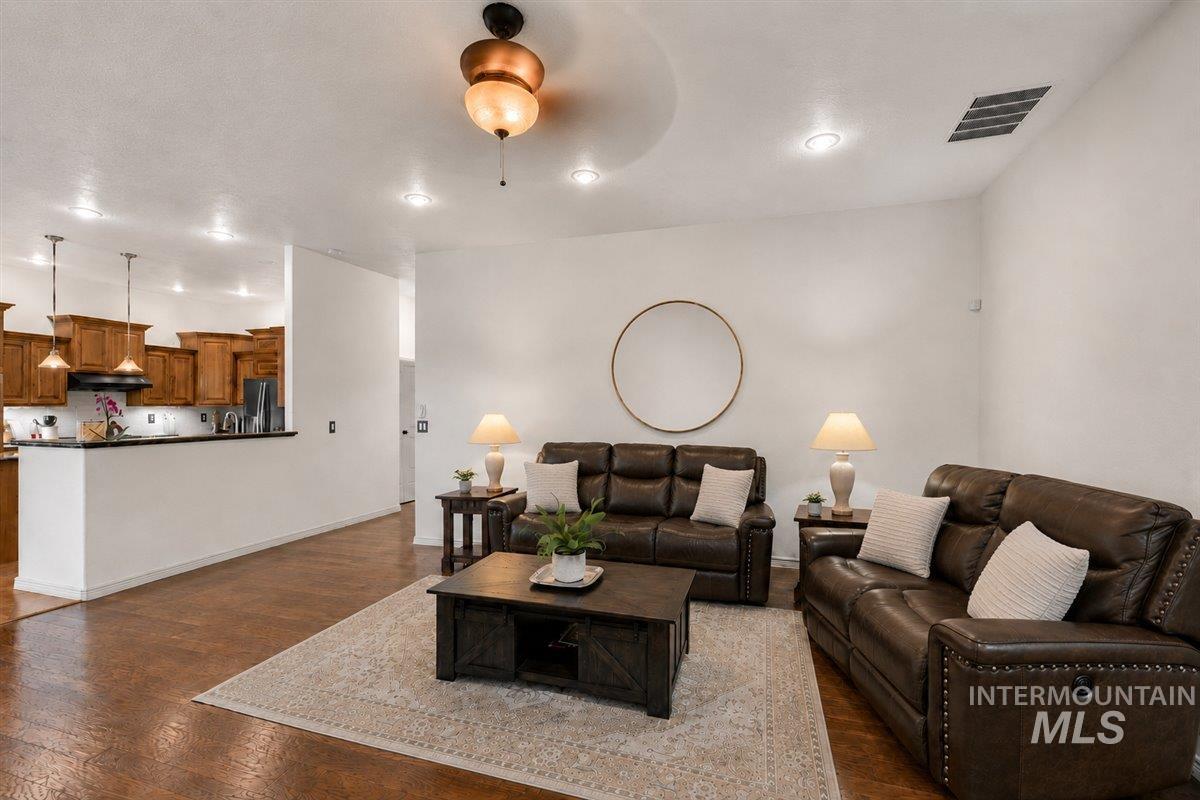 3471 E Beamer Court Property Photo 7