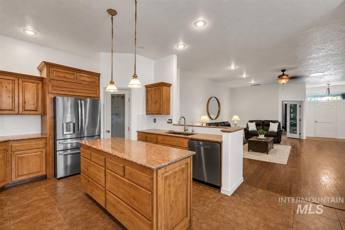3471 E Beamer Court Property Photo 13