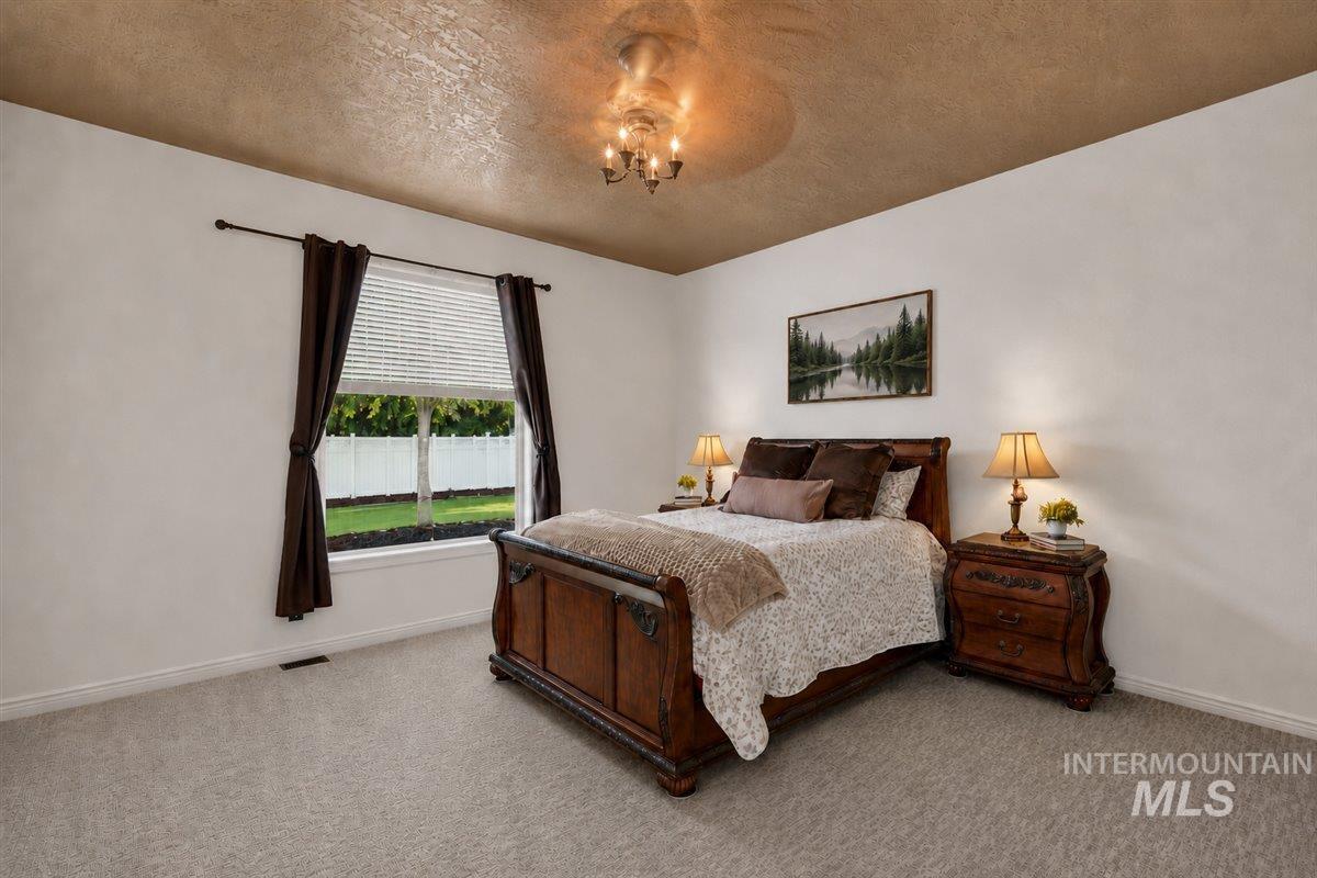 3471 E Beamer Court Property Photo 17