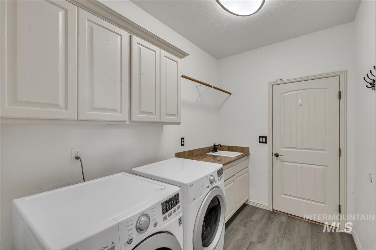 3471 E Beamer Court Property Photo 34