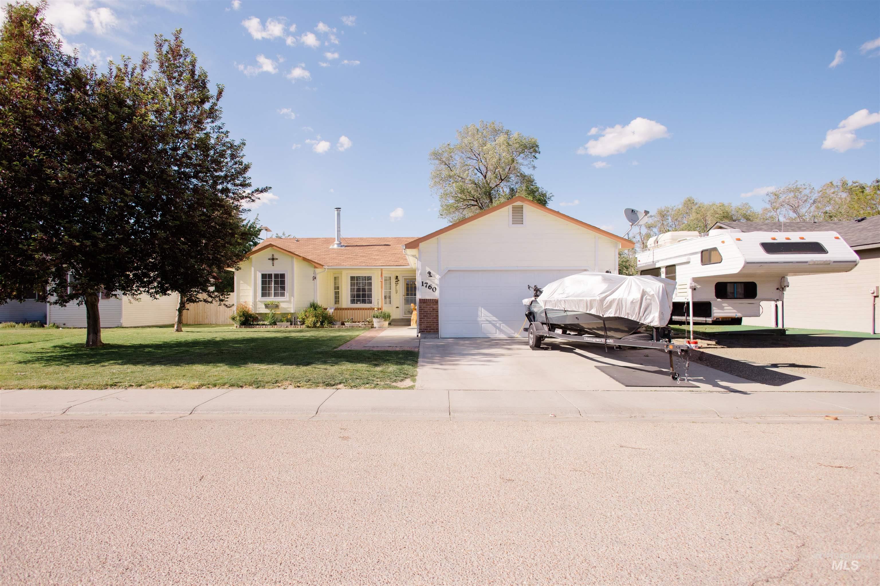 1760 Peregrine Drive Property Photo 1