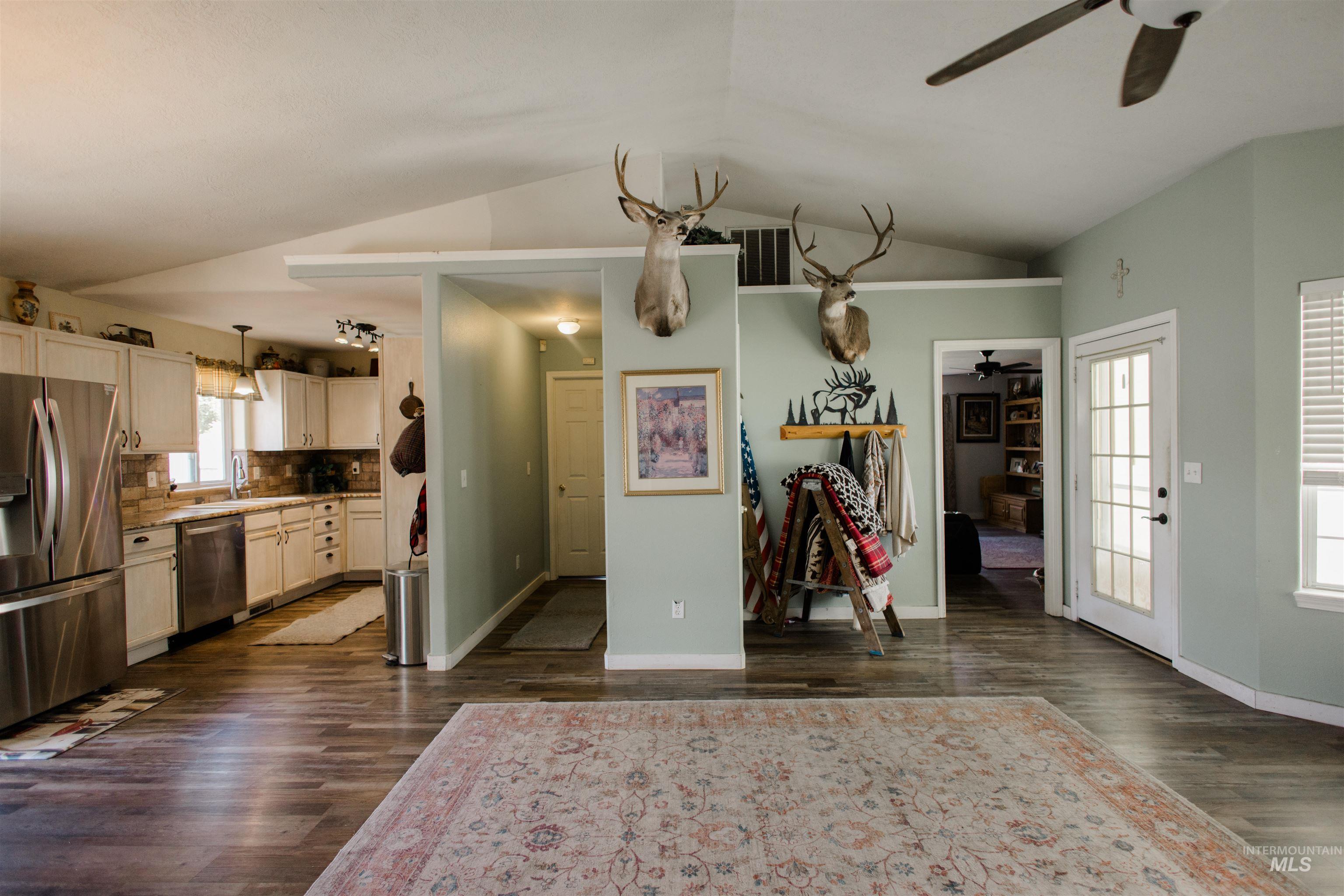 1760 Peregrine Drive Property Photo 8
