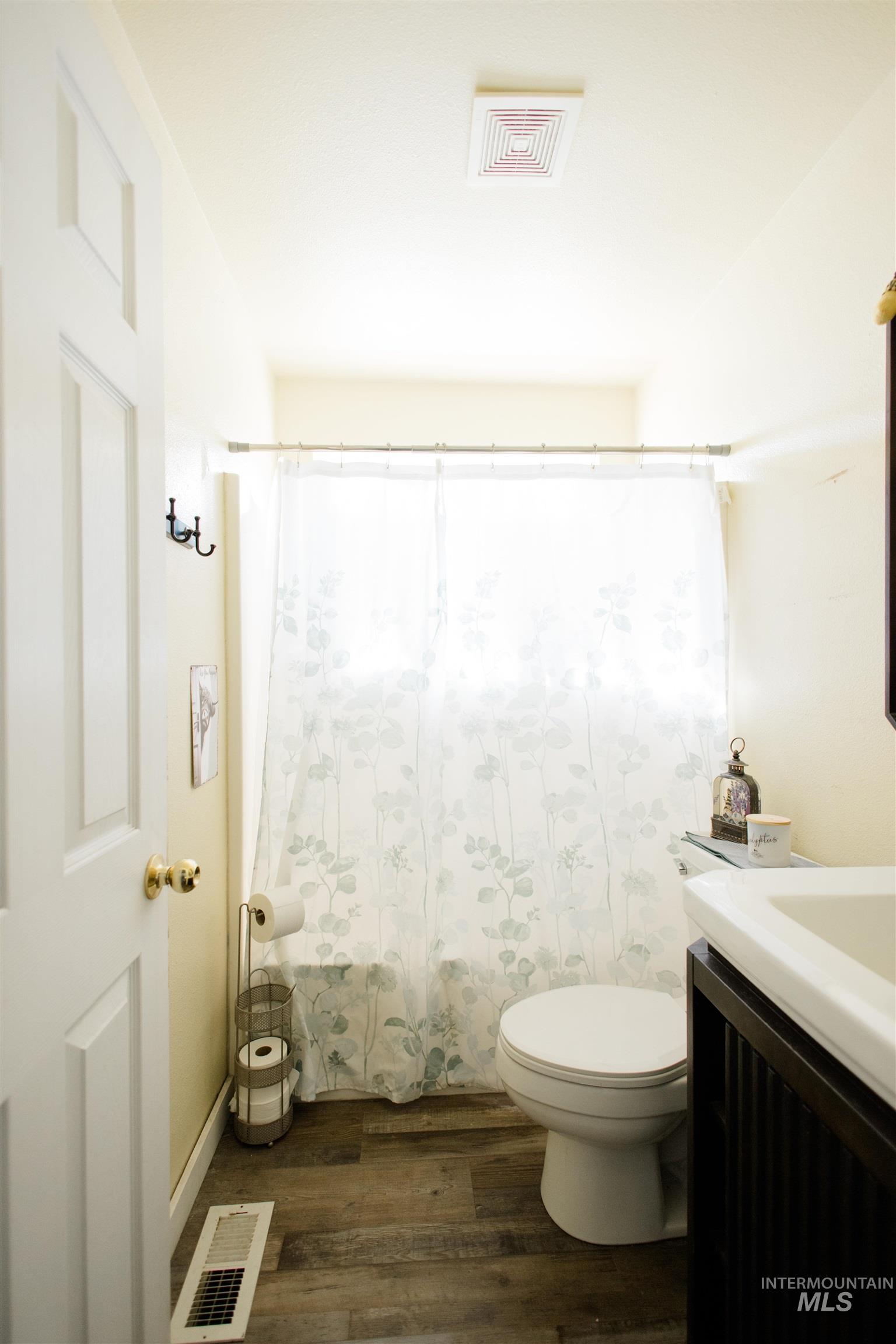 1760 Peregrine Drive Property Photo 31