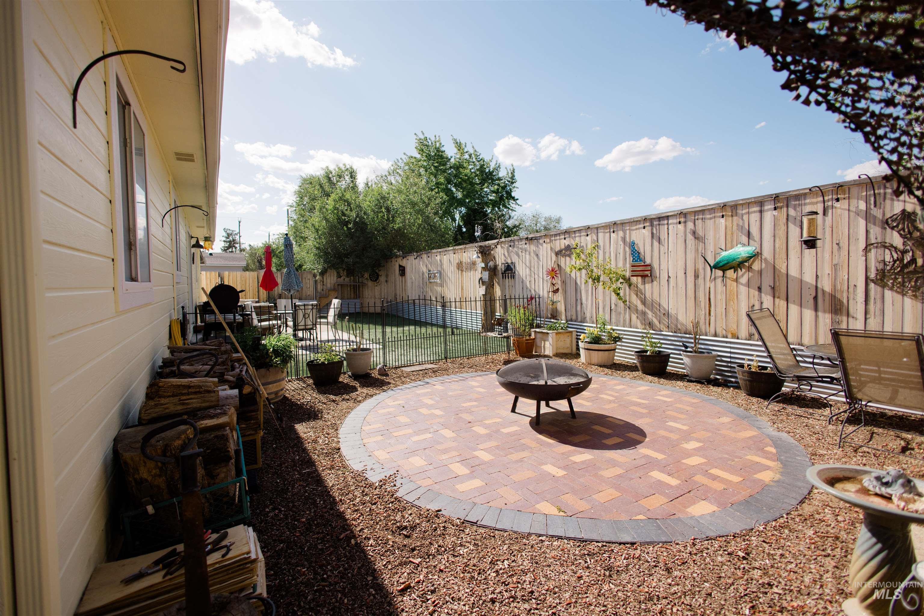 1760 Peregrine Drive Property Photo 38
