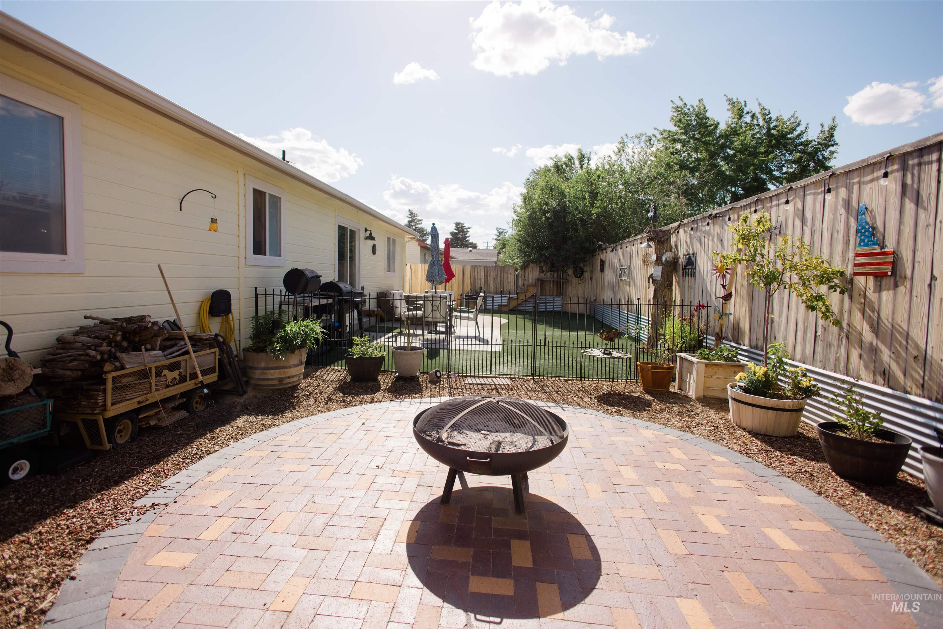 1760 Peregrine Drive Property Photo 39