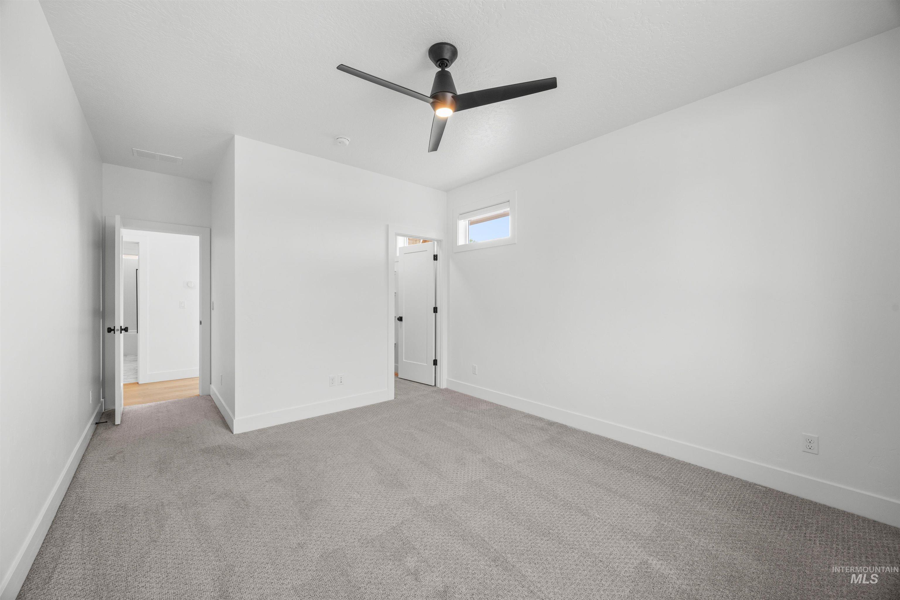 5274 N Cengotita Ln Property Photo 34