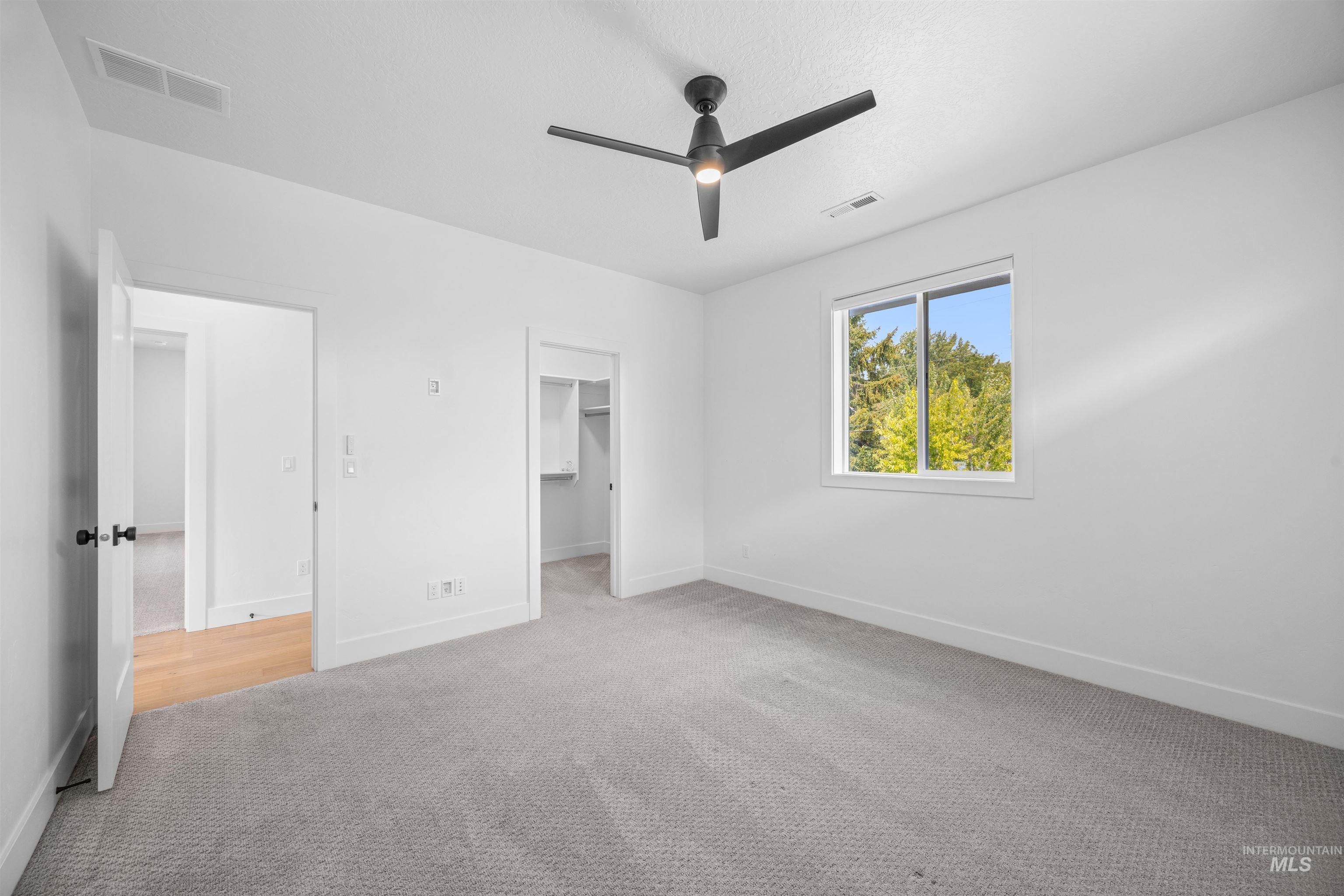 5274 N Cengotita Ln Property Photo 40