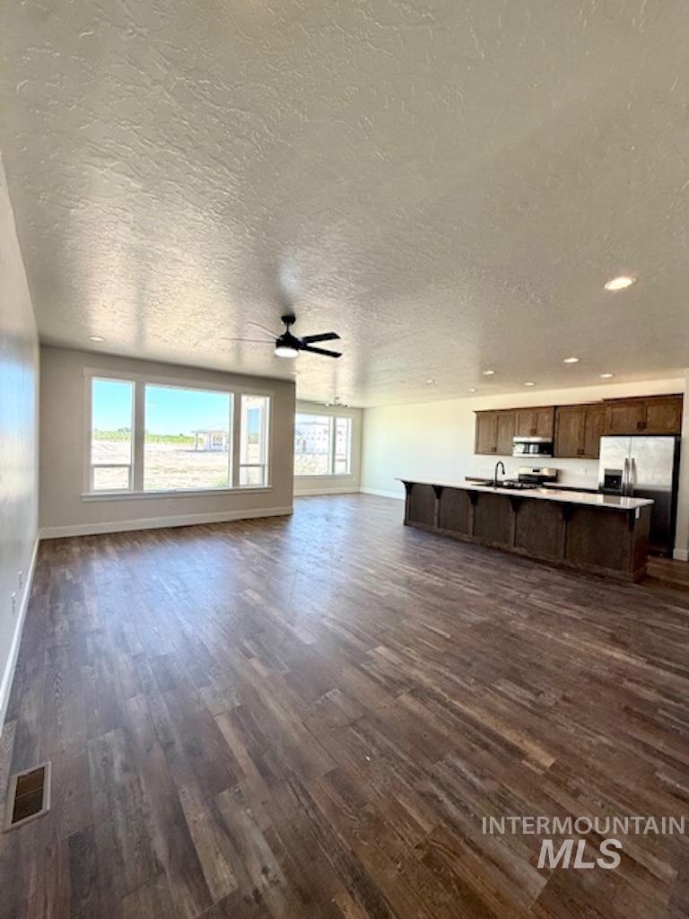 28623 Hurtz Lane Property Photo 12