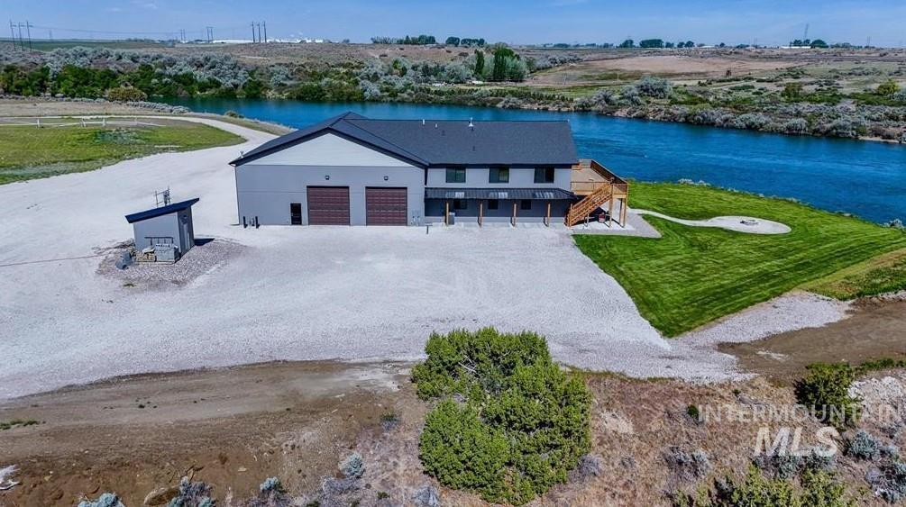 305 Snake River Drive Property Photo 5