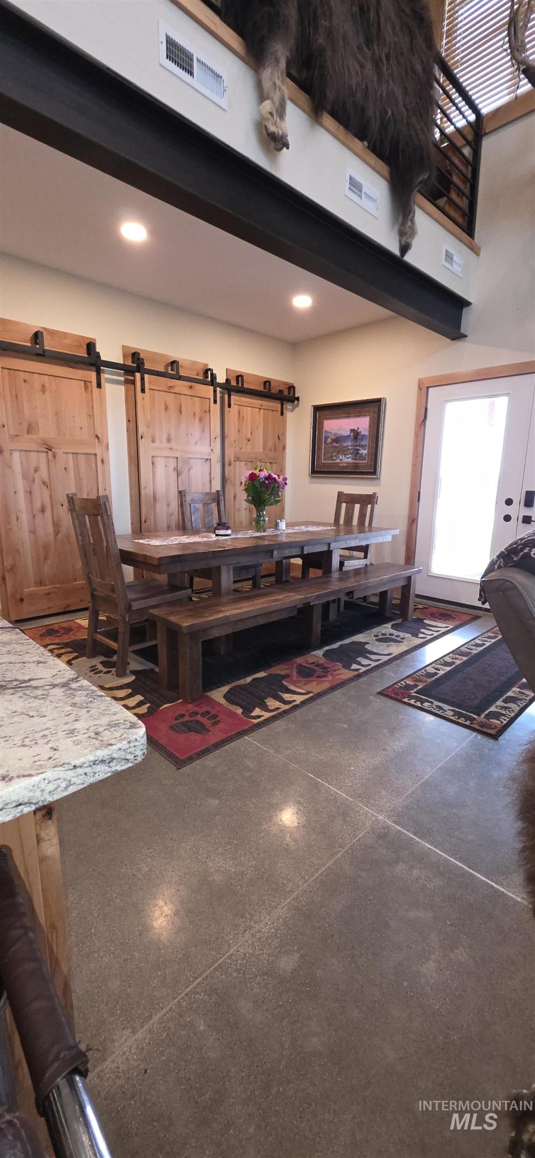 305 Snake River Drive Property Photo 17