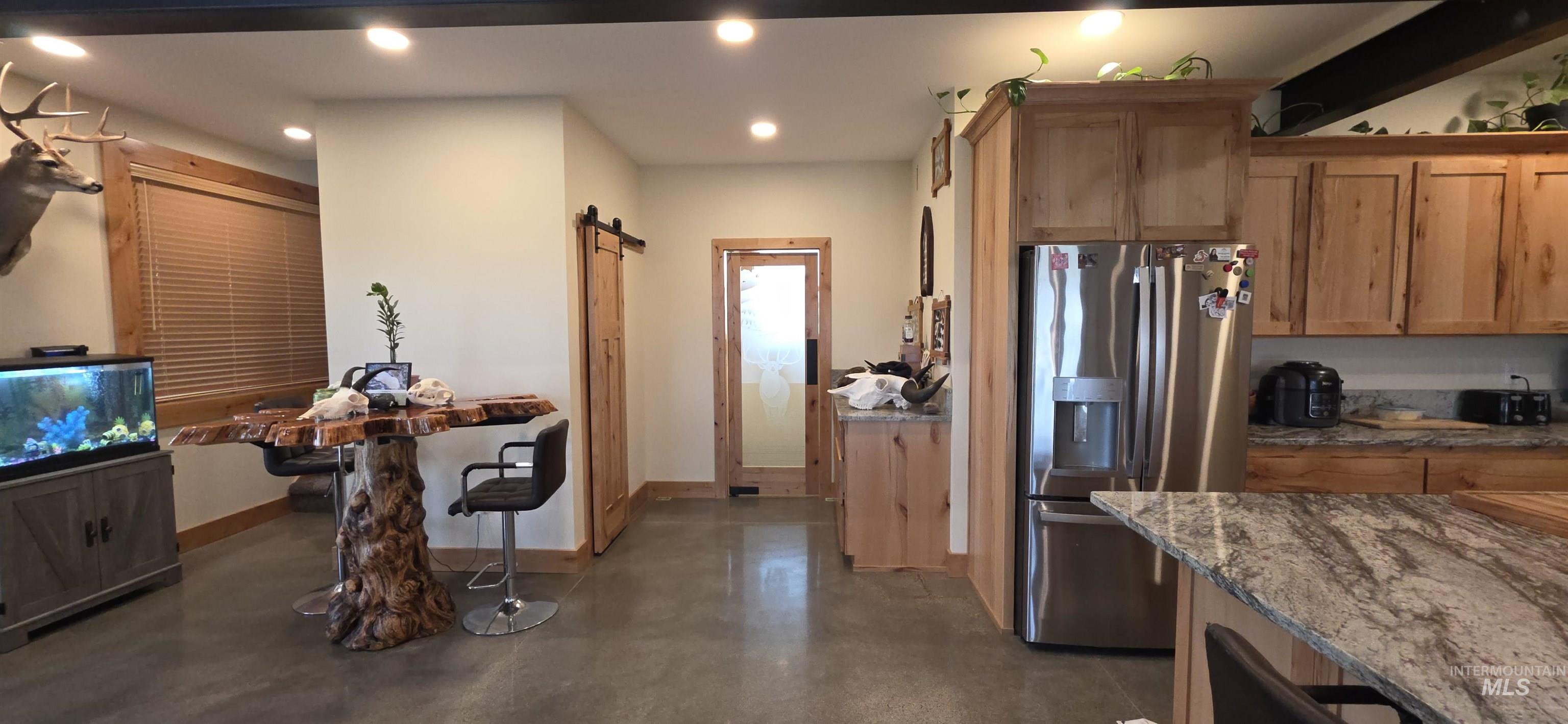 305 Snake River Drive Property Photo 19