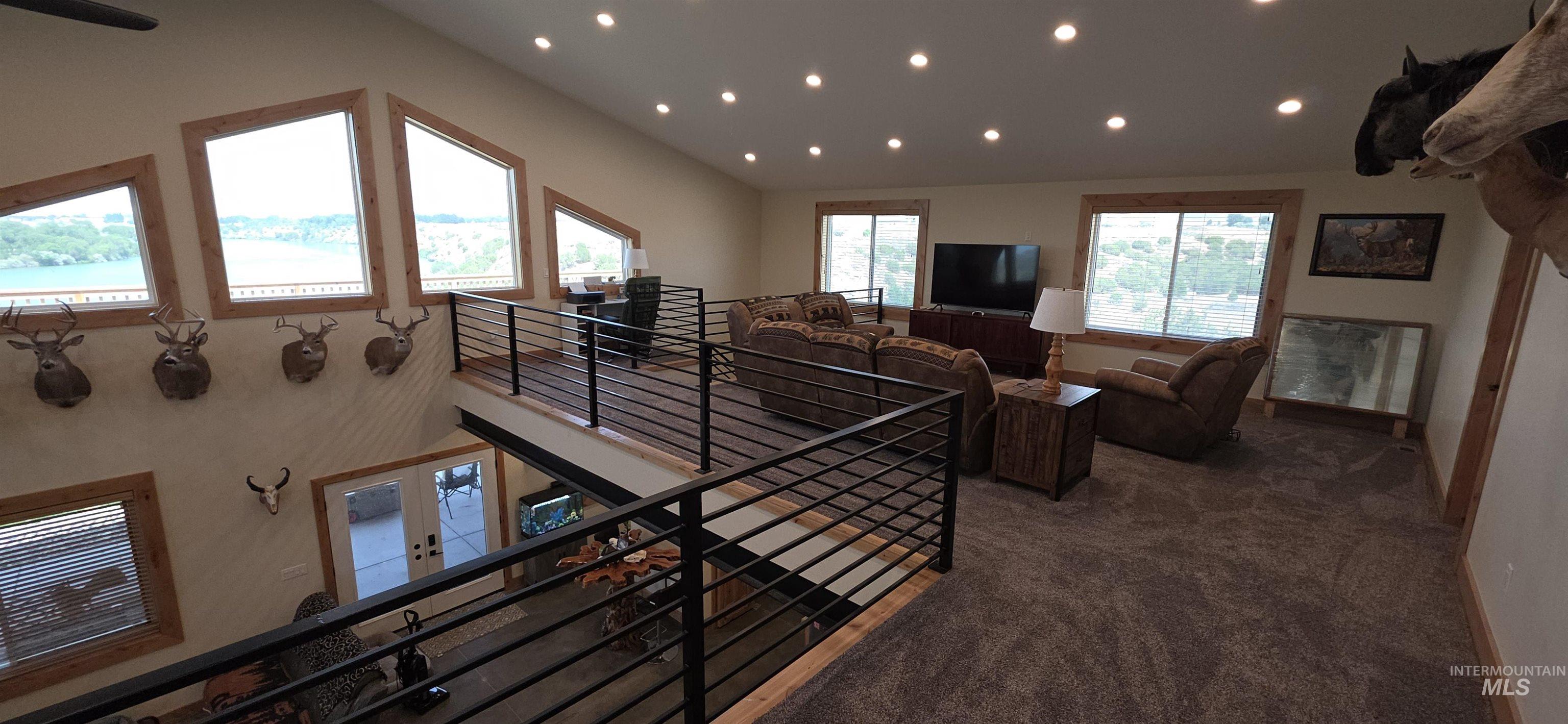 305 Snake River Drive Property Photo 36
