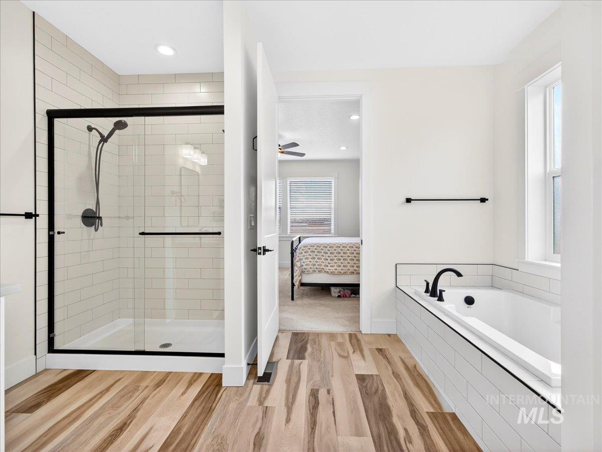 436 October Sky St Property Photo 34