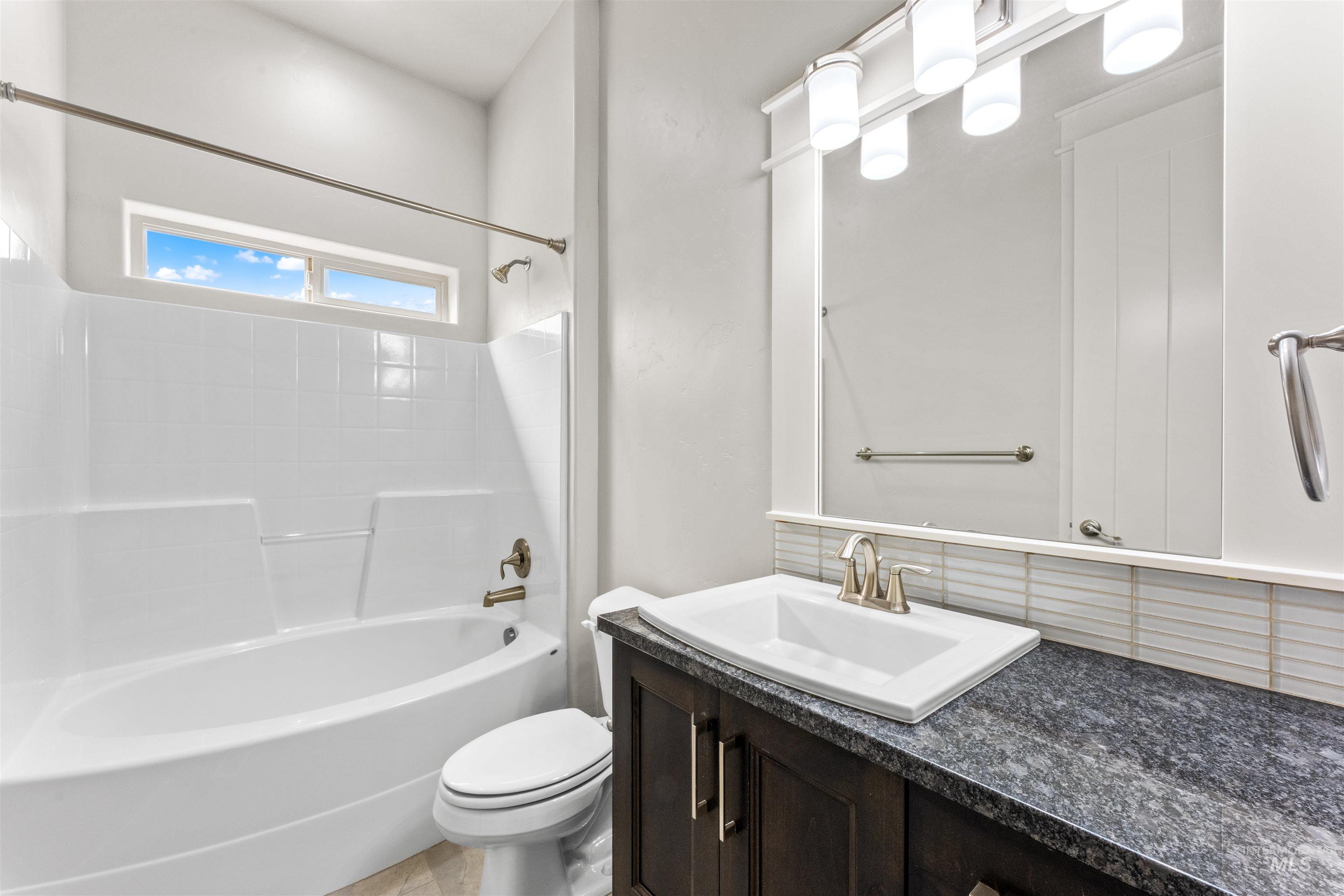 1037 E Radiant Ridge Dr. Property Photo 27