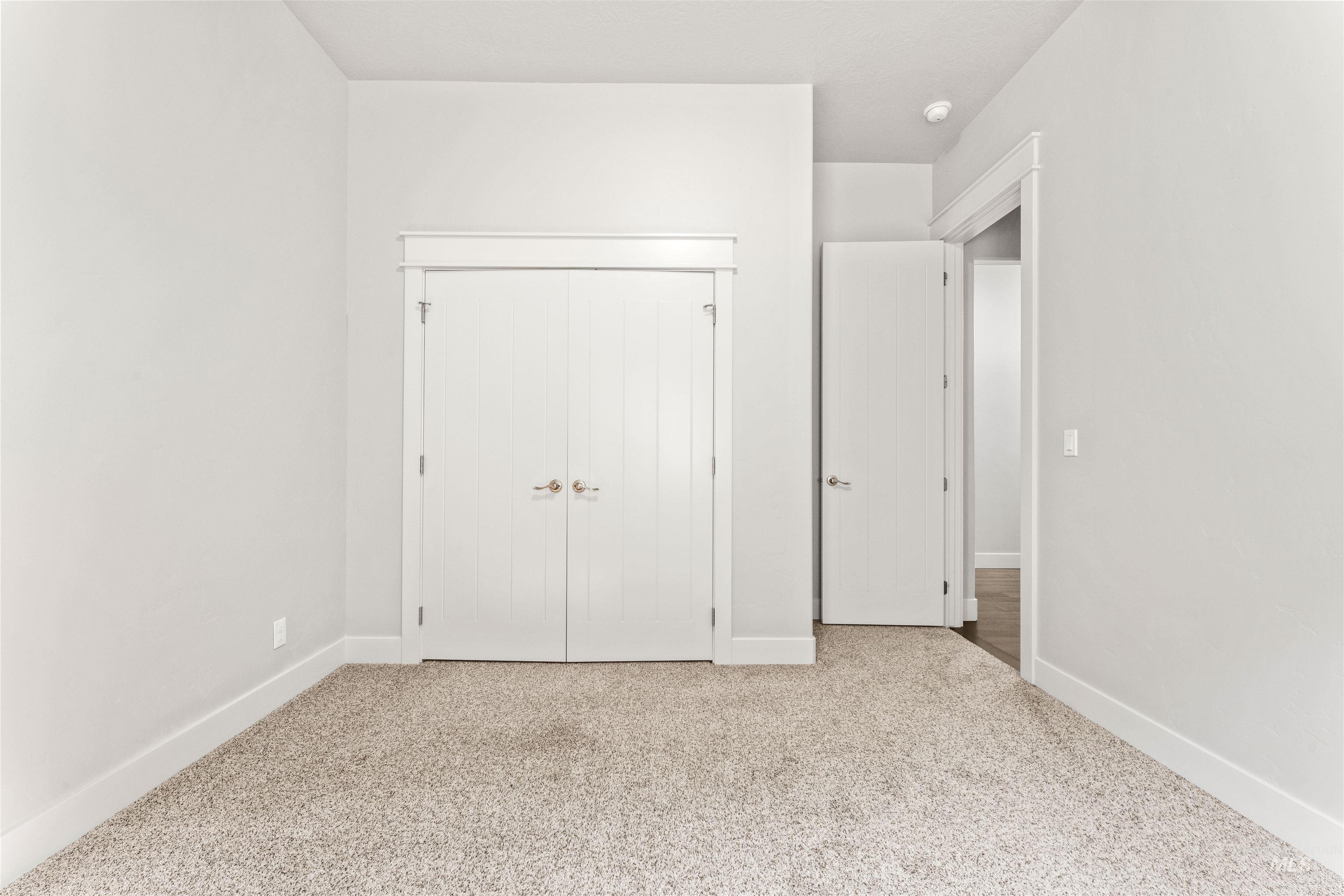 1037 E Radiant Ridge Dr. Property Photo 30