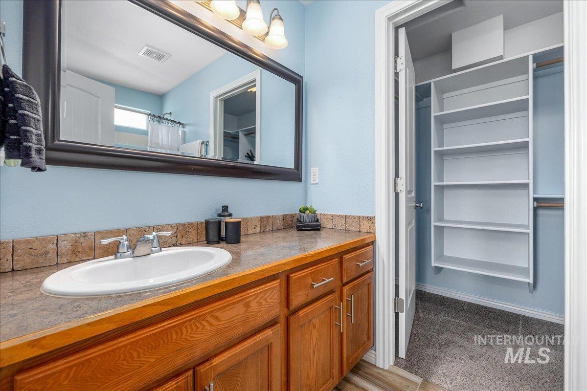 1624 S Colorado St Property Photo 24