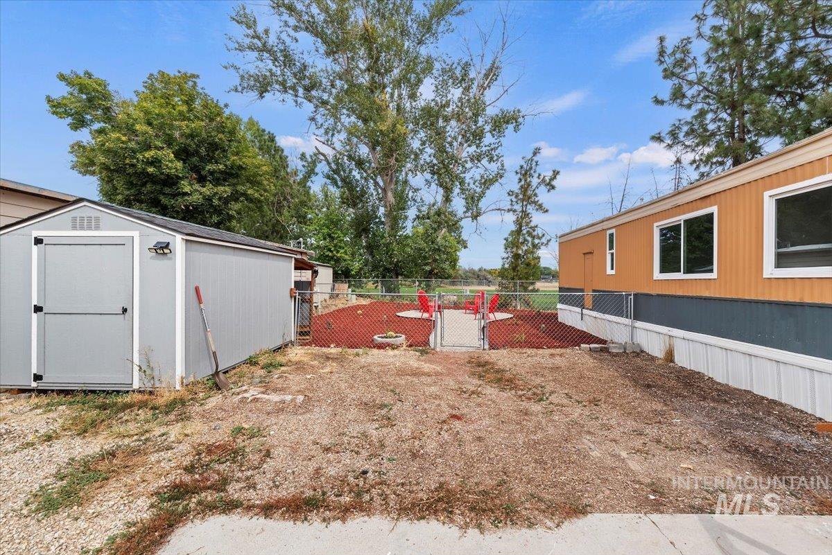 314 W Cherry Ln Property Photo 16