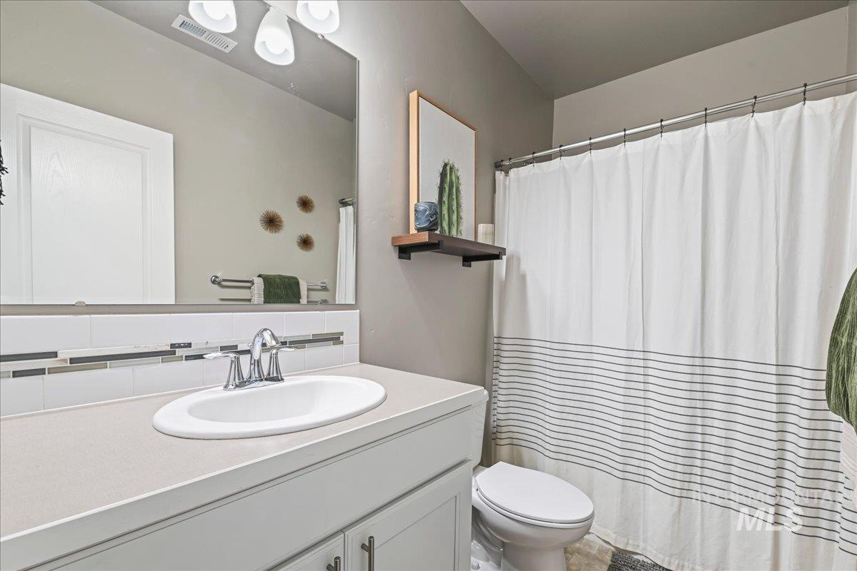 3758 S El Rio Ave Property Photo 8
