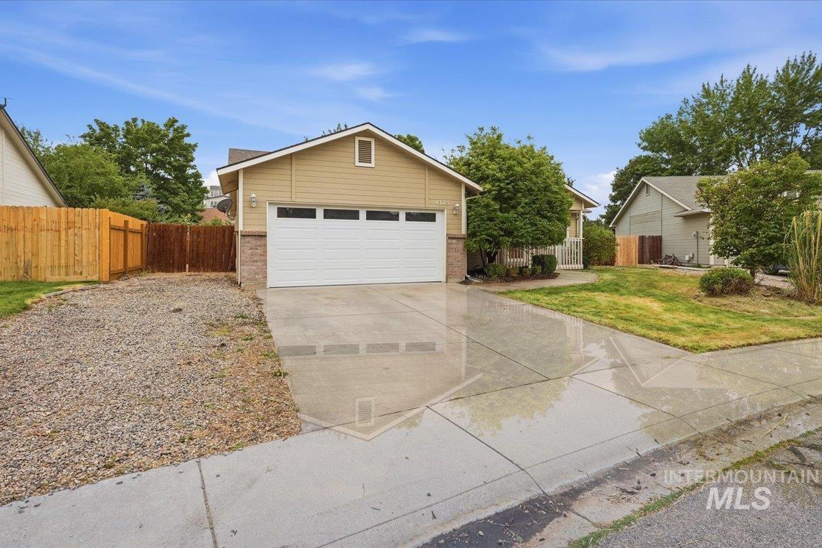 4375 S Timridge Way Property Photo 2
