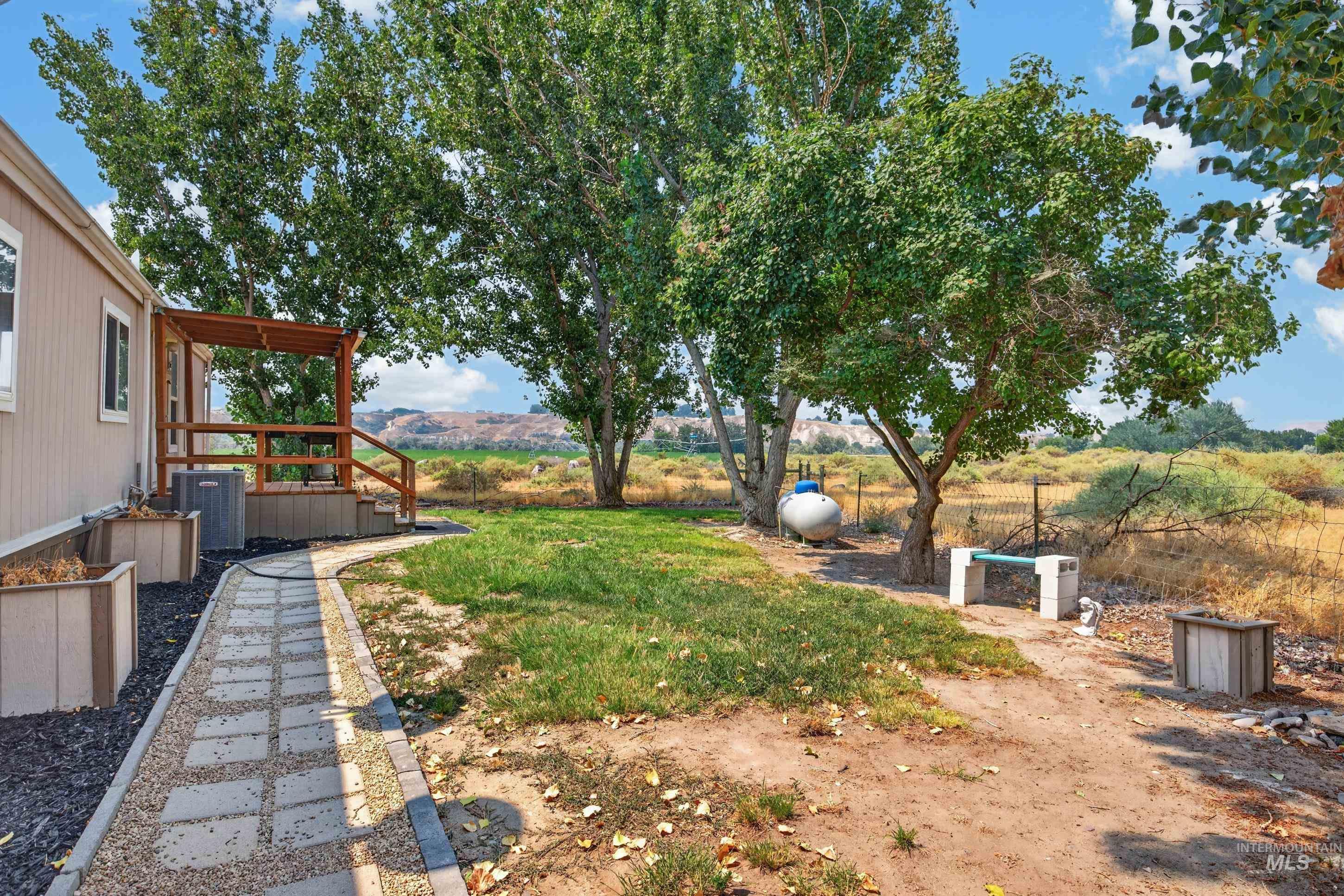 7417 Map Rock Rd Property Photo 10