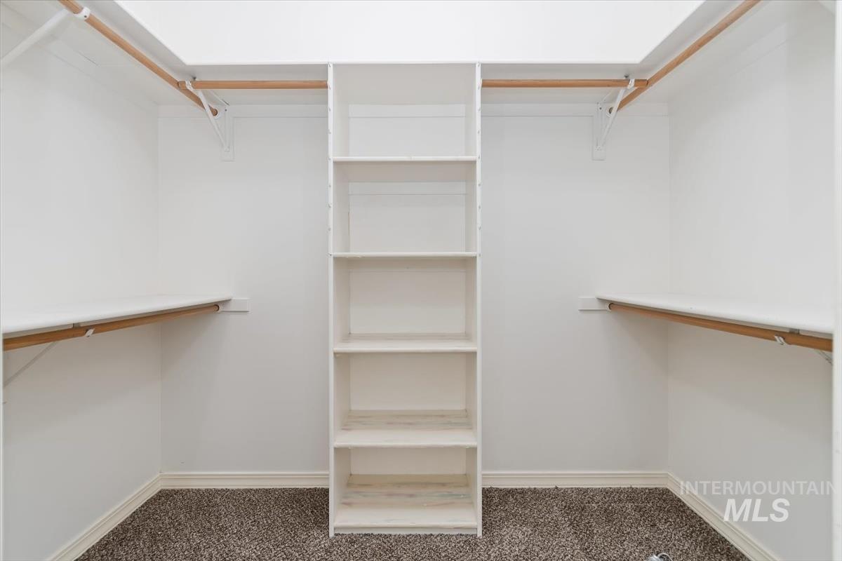 1213 N Faldo Way Property Photo 35