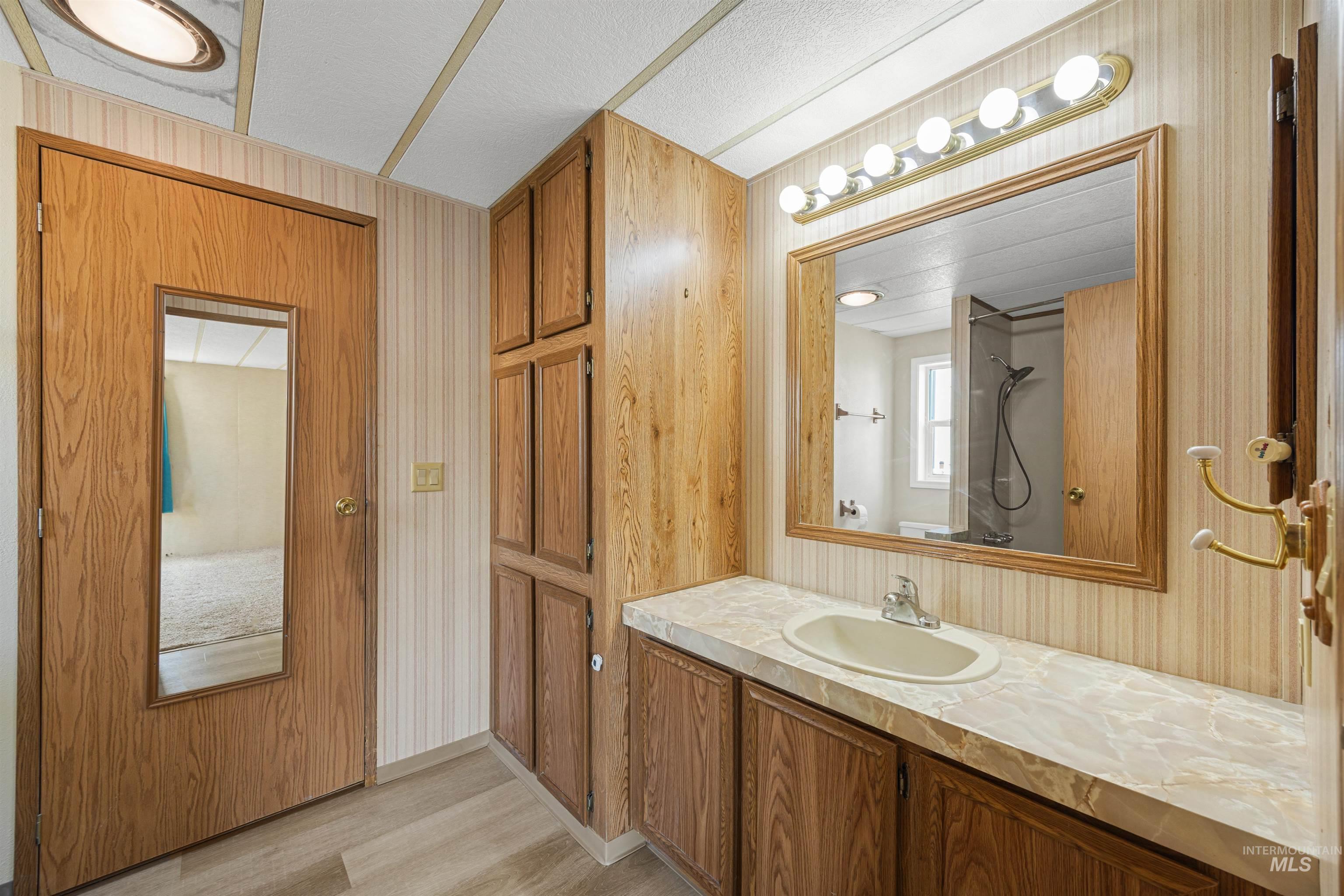 2205 E Linden St #6 Property Photo 15