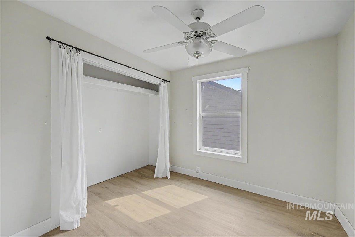 215 Shoshone Property Photo 14