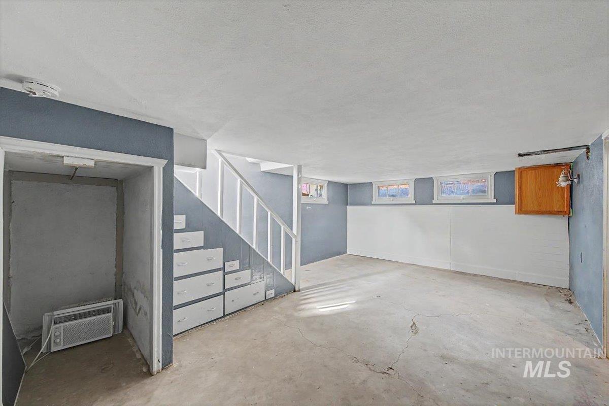215 Shoshone Property Photo 31