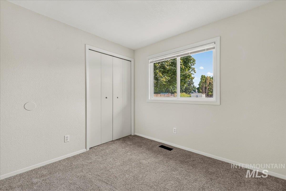 73 N Boise Property Photo 17