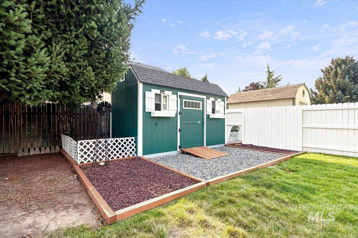 2286 N Wingate Pl, Property Photo 31