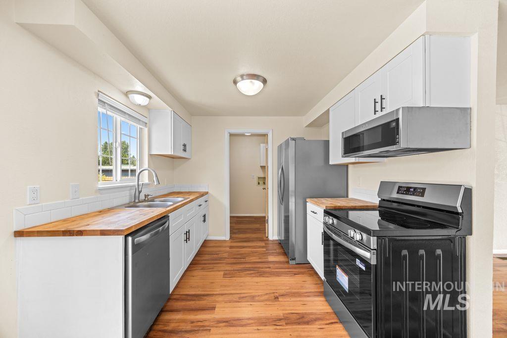 1203 Sweetwood Cir Property Photo 7
