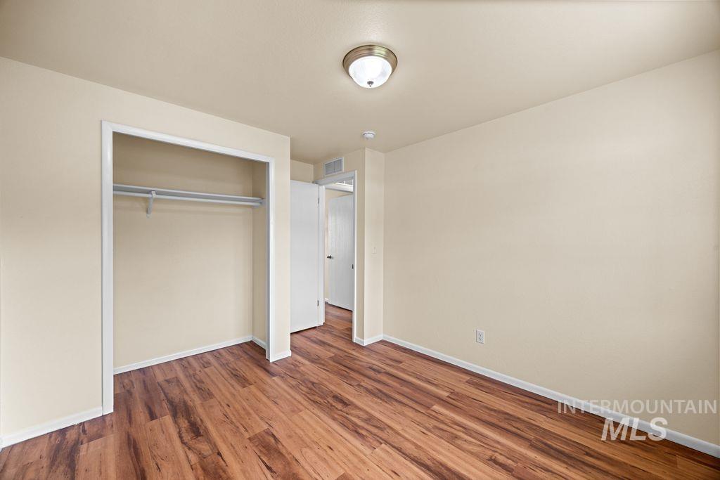1203 Sweetwood Cir Property Photo 17