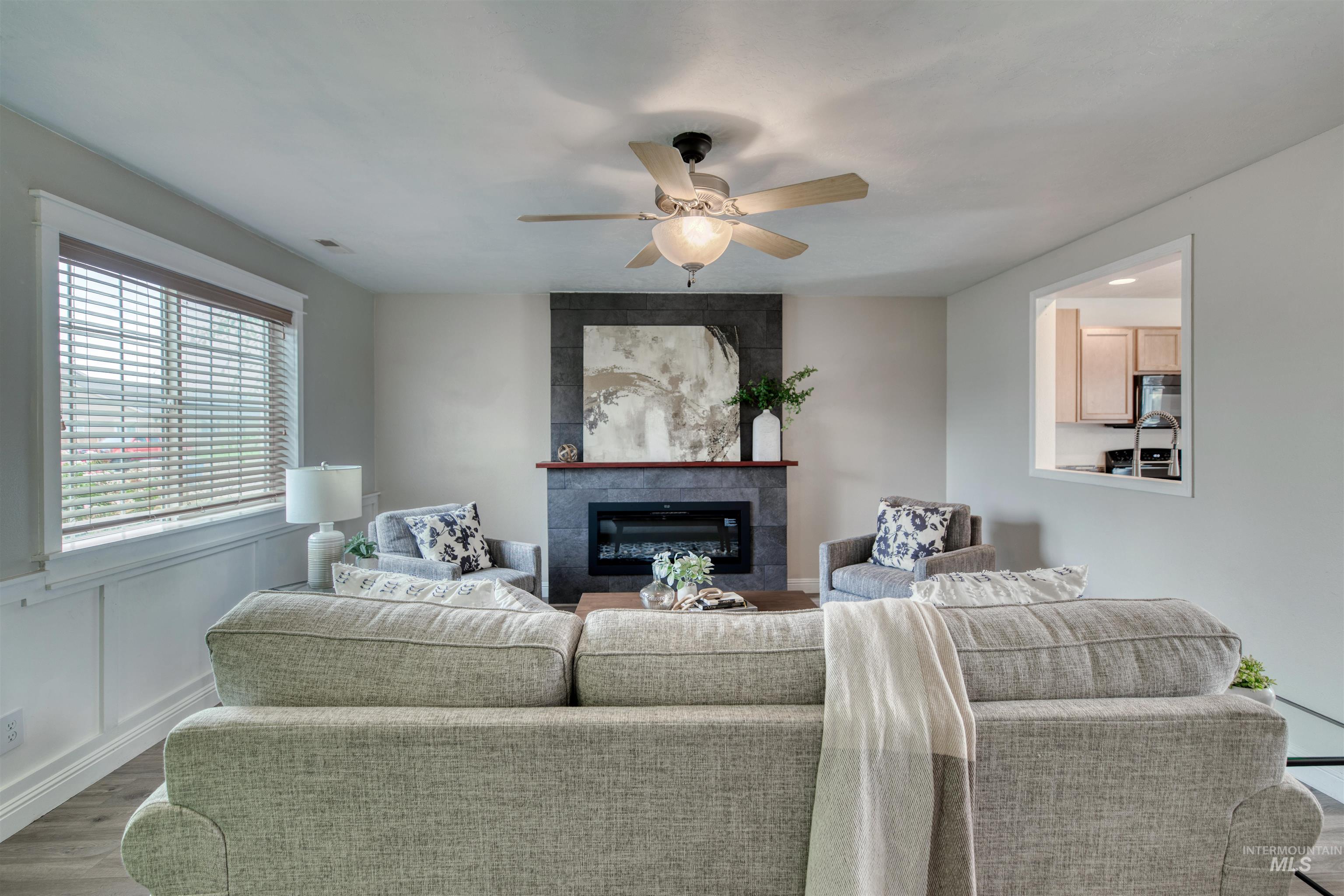 16309 Manatee Ave Property Photo 13