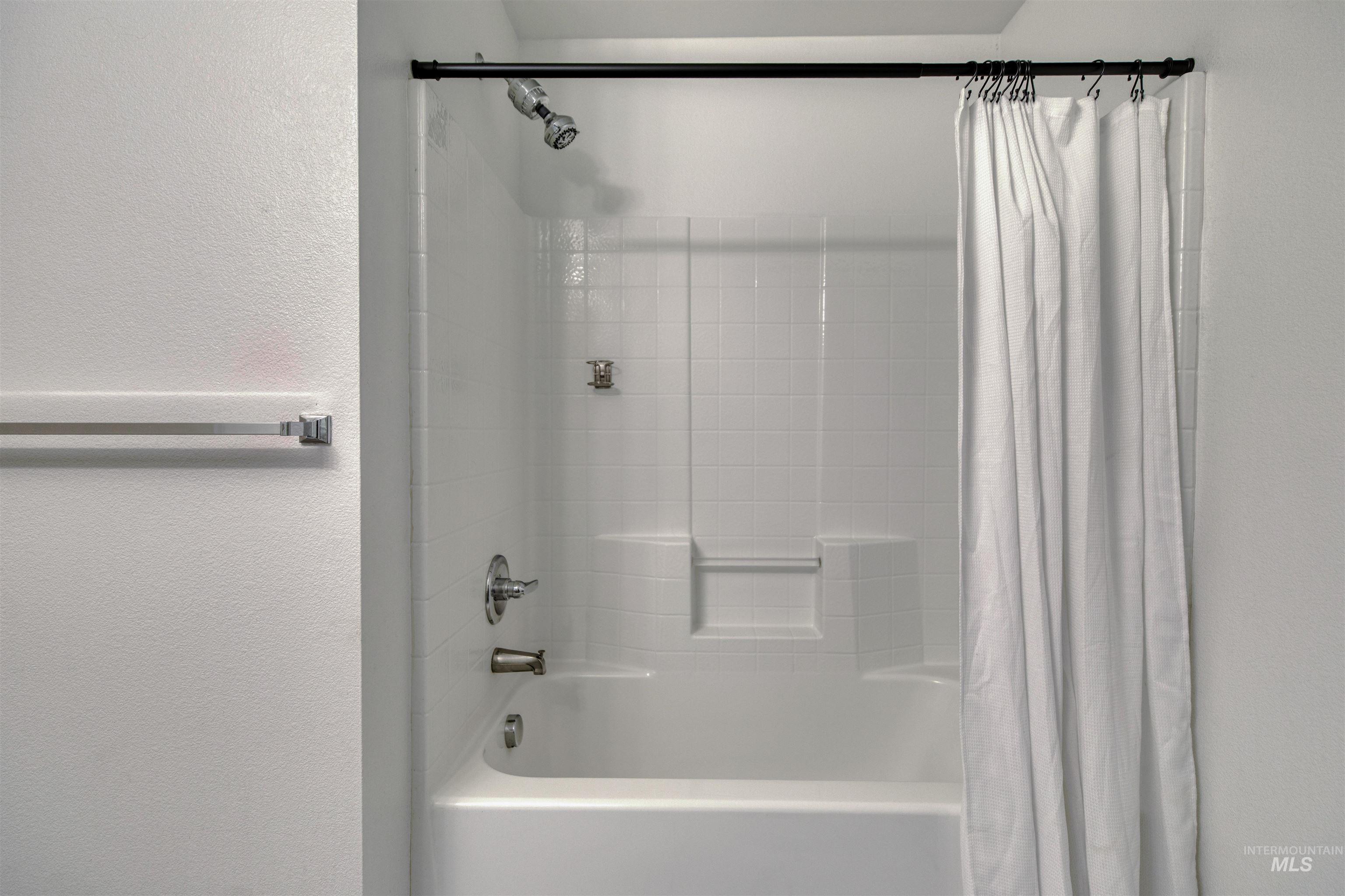16309 Manatee Ave Property Photo 23