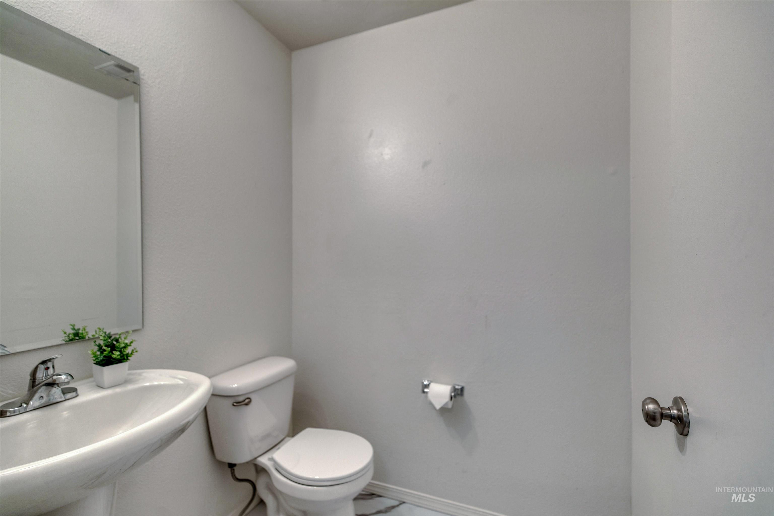 16309 Manatee Ave Property Photo 30
