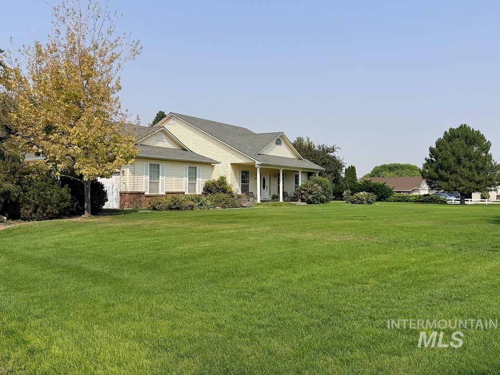 5875 Diamond Ridge Way Property Photo 3