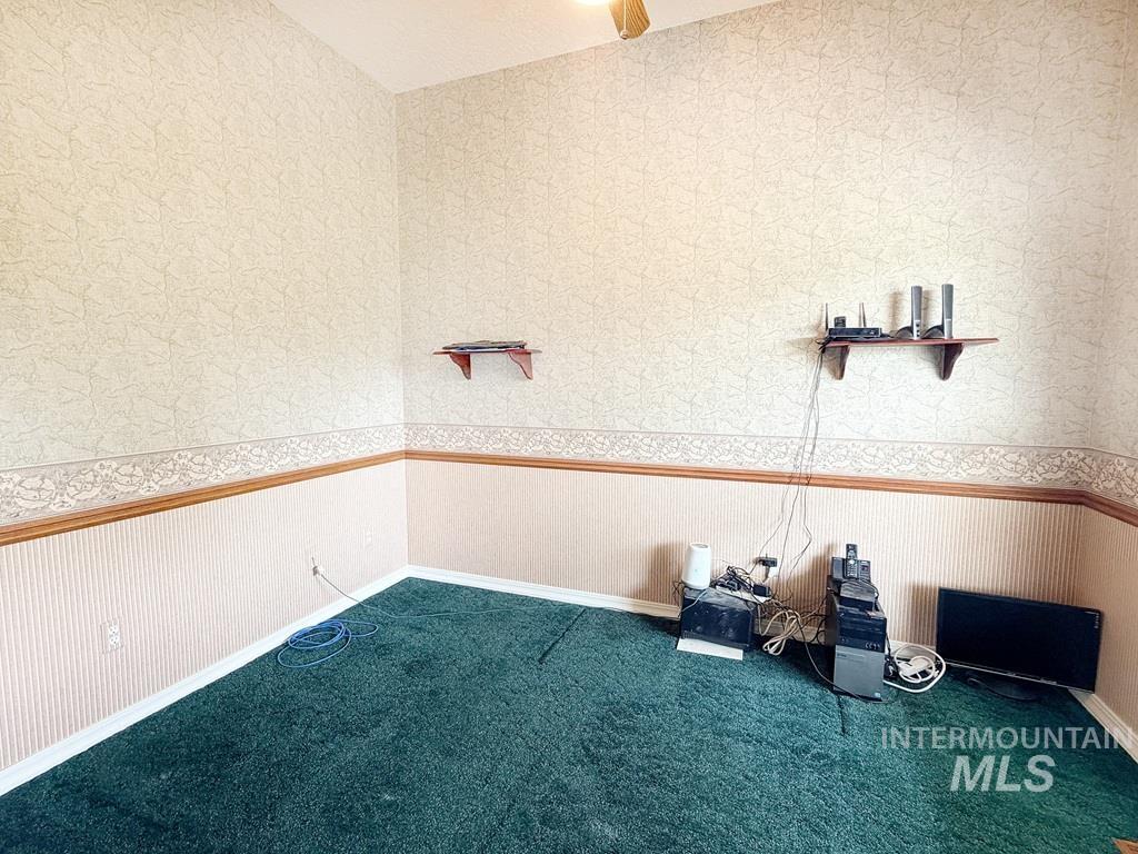 5875 Diamond Ridge Way Property Photo 10