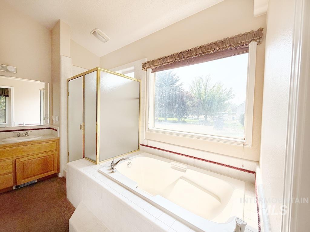 5875 Diamond Ridge Way Property Photo 23
