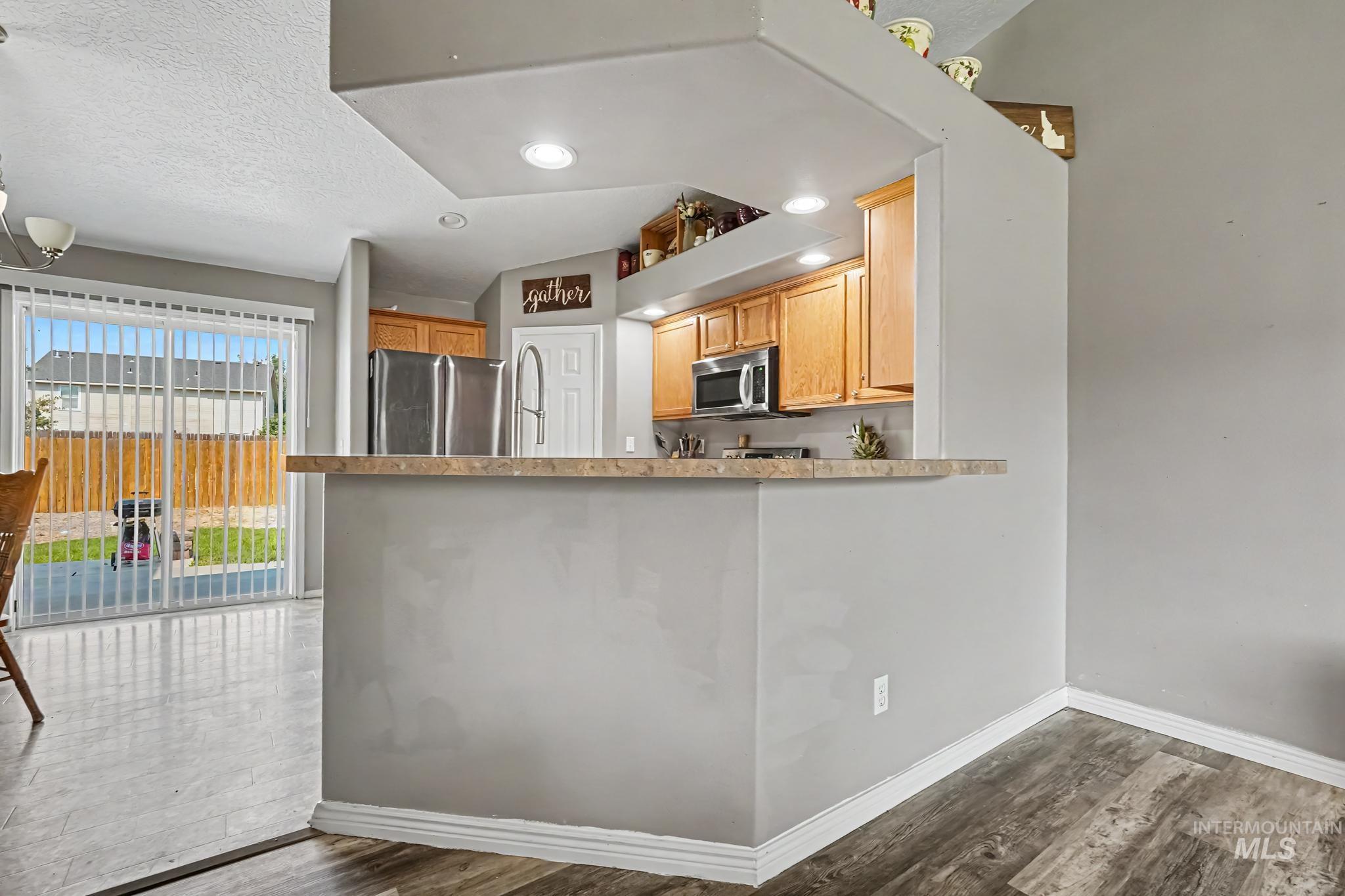 20164 Colebrook Ave Property Photo 8