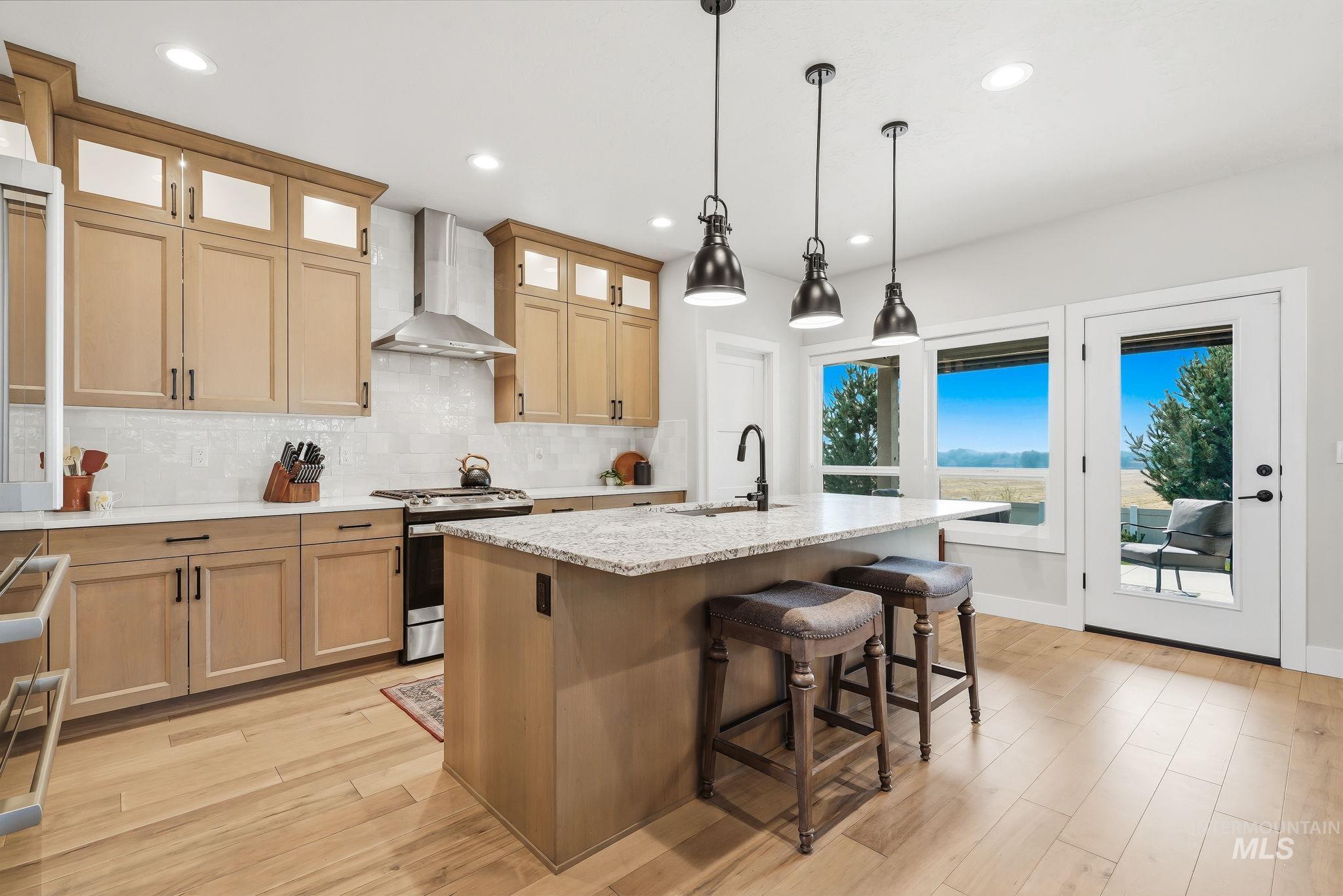 5553 S Snowshoe Place Property Photo 4